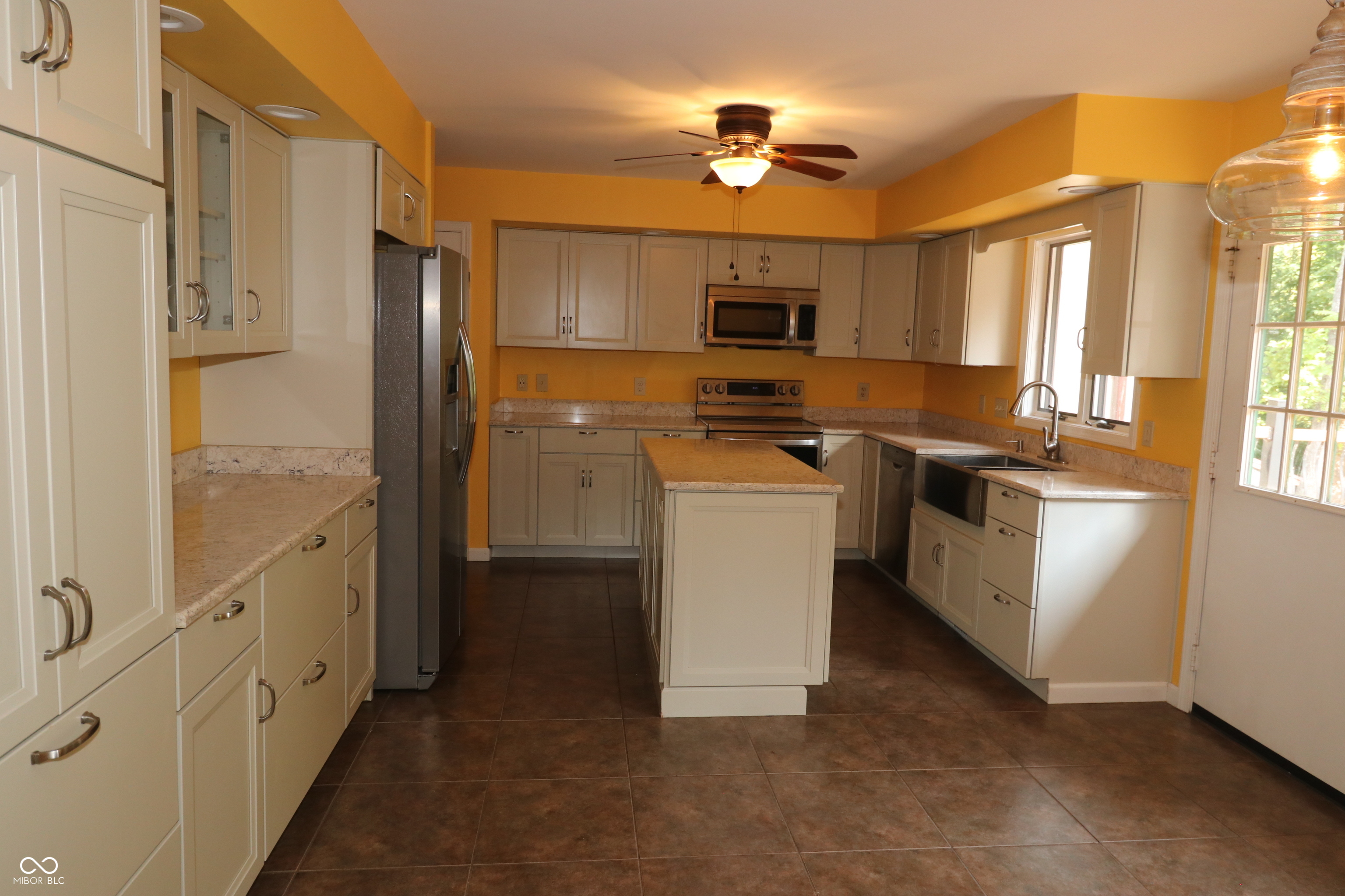 3rd image of 1134 County Line Rd, Batesville, IN 47006 | MLS# 22116300