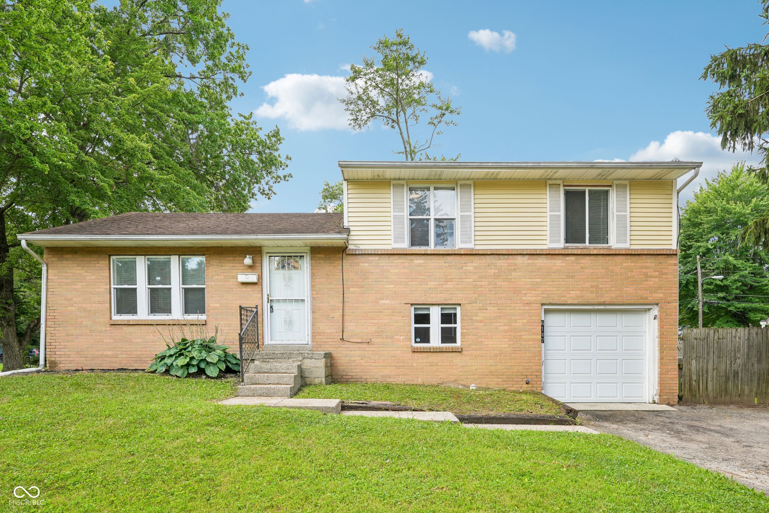 1st image of 6147 E 40th St, Indianapolis, IN 46226 | MLS# 22116325