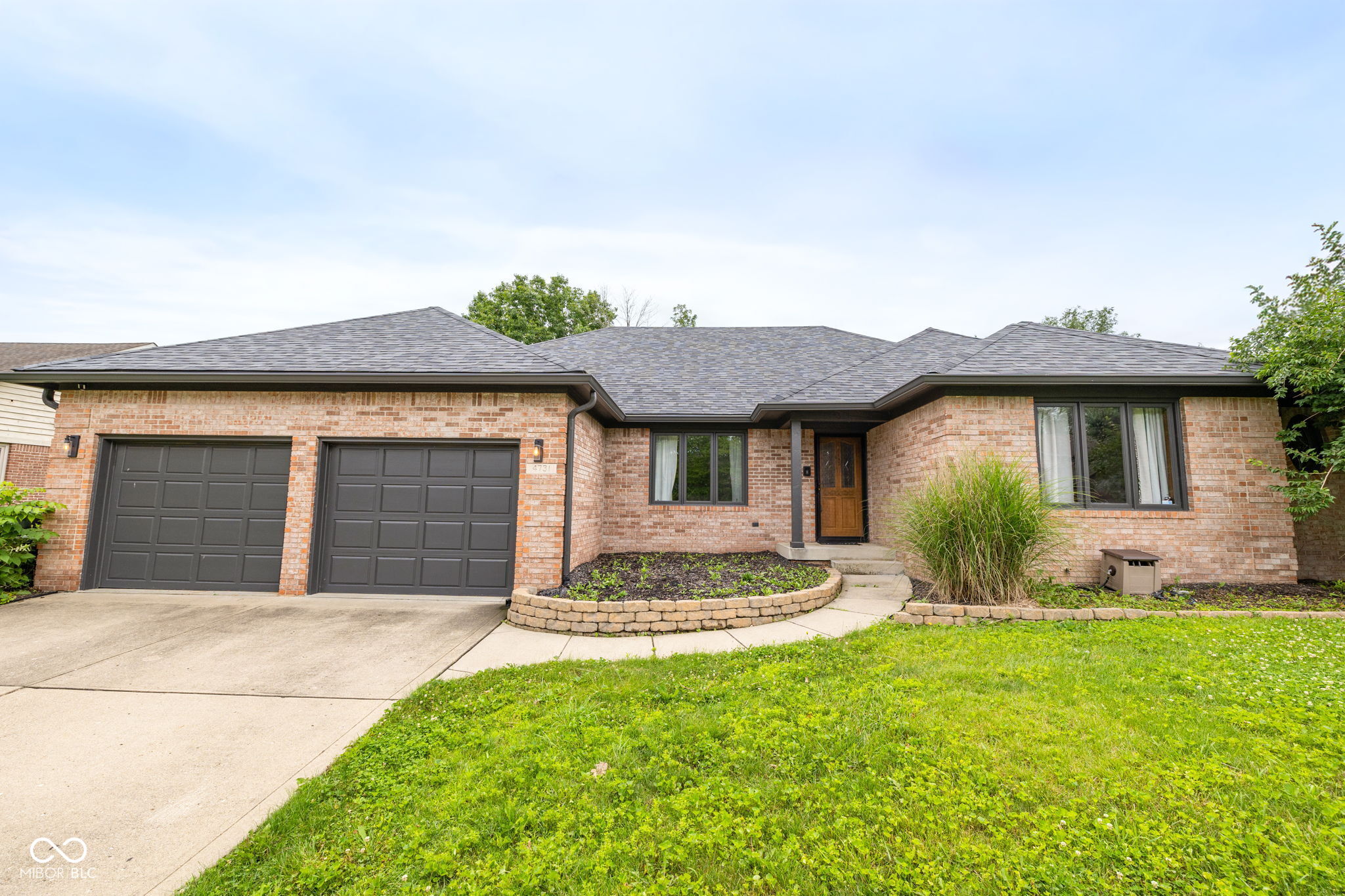 2nd image of 4731 Silver Springs Dr, Greenwood, IN 46142 | MLS# 22116429
