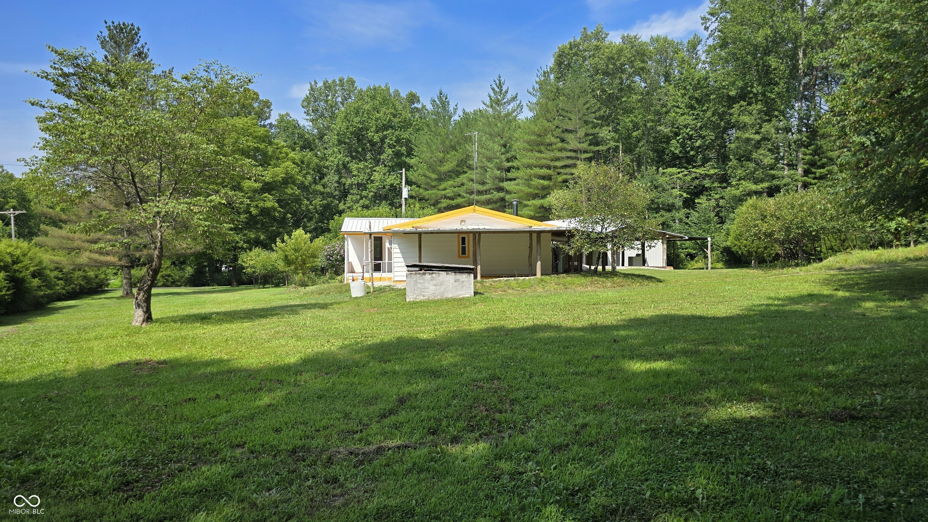 2nd image of 6013 N 933 W, Deputy, IN 47230 | MLS# 22116500