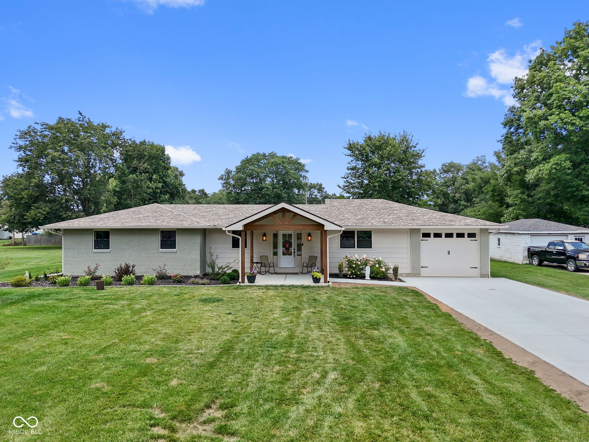 1st image of 2774 W Hickory Dr, Anderson, IN 46013 | MLS# 22116533