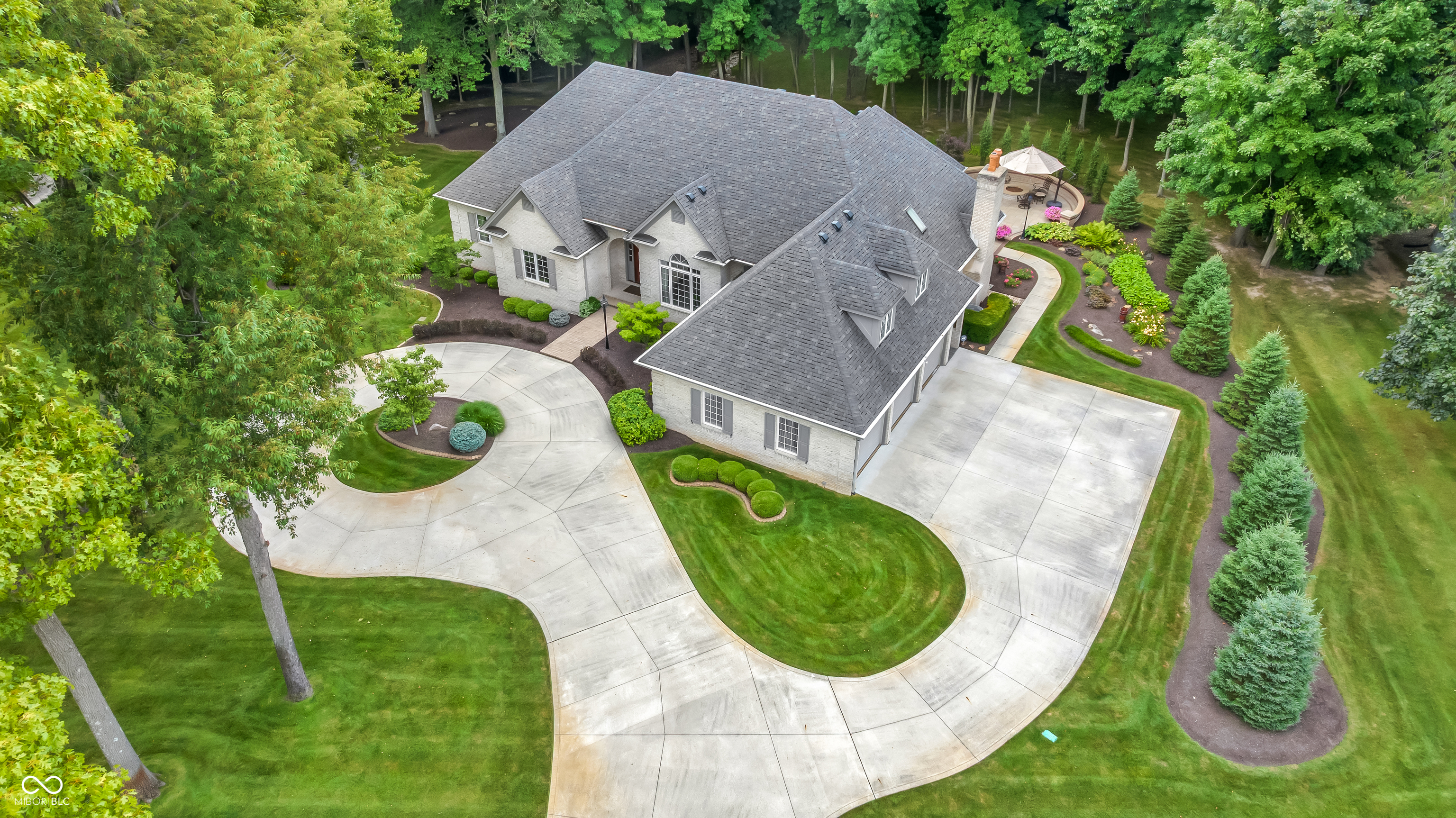 3rd image of 924 Woodcrest Wy, Anderson, IN 46012 | MLS# 22116562