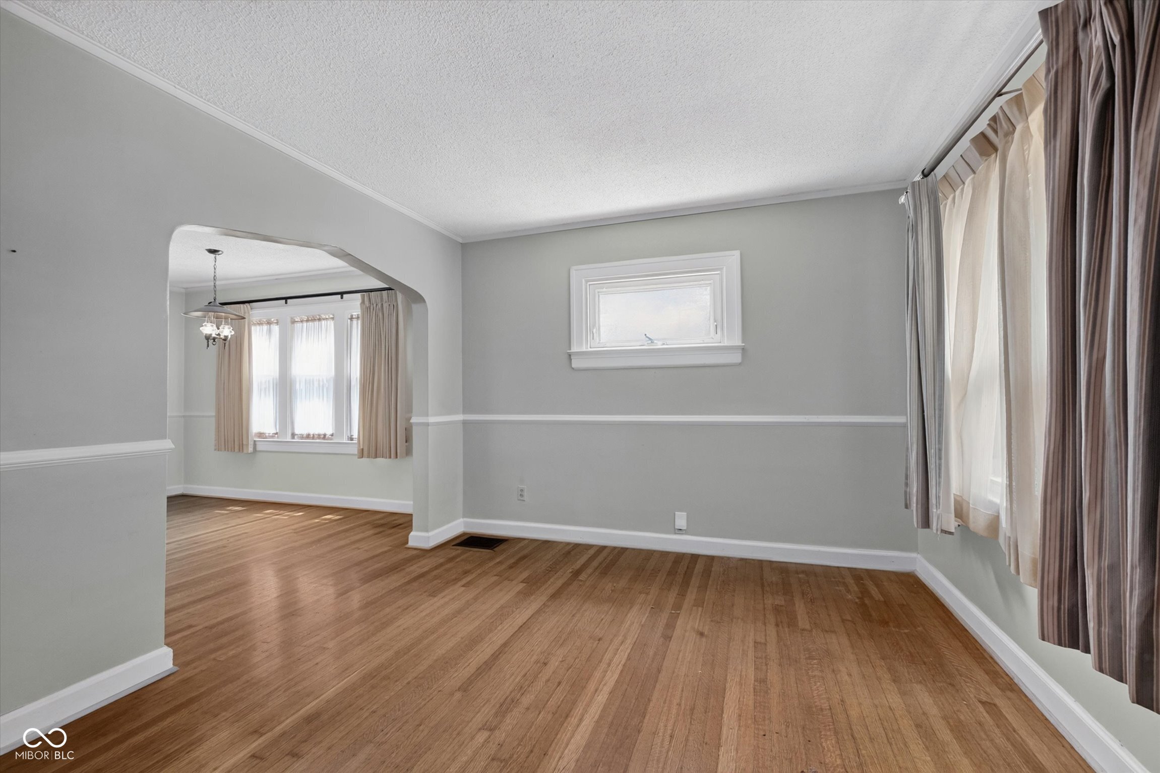4th image of 955 Lesley Ave, Indianapolis, IN 46219 | MLS# 22116574