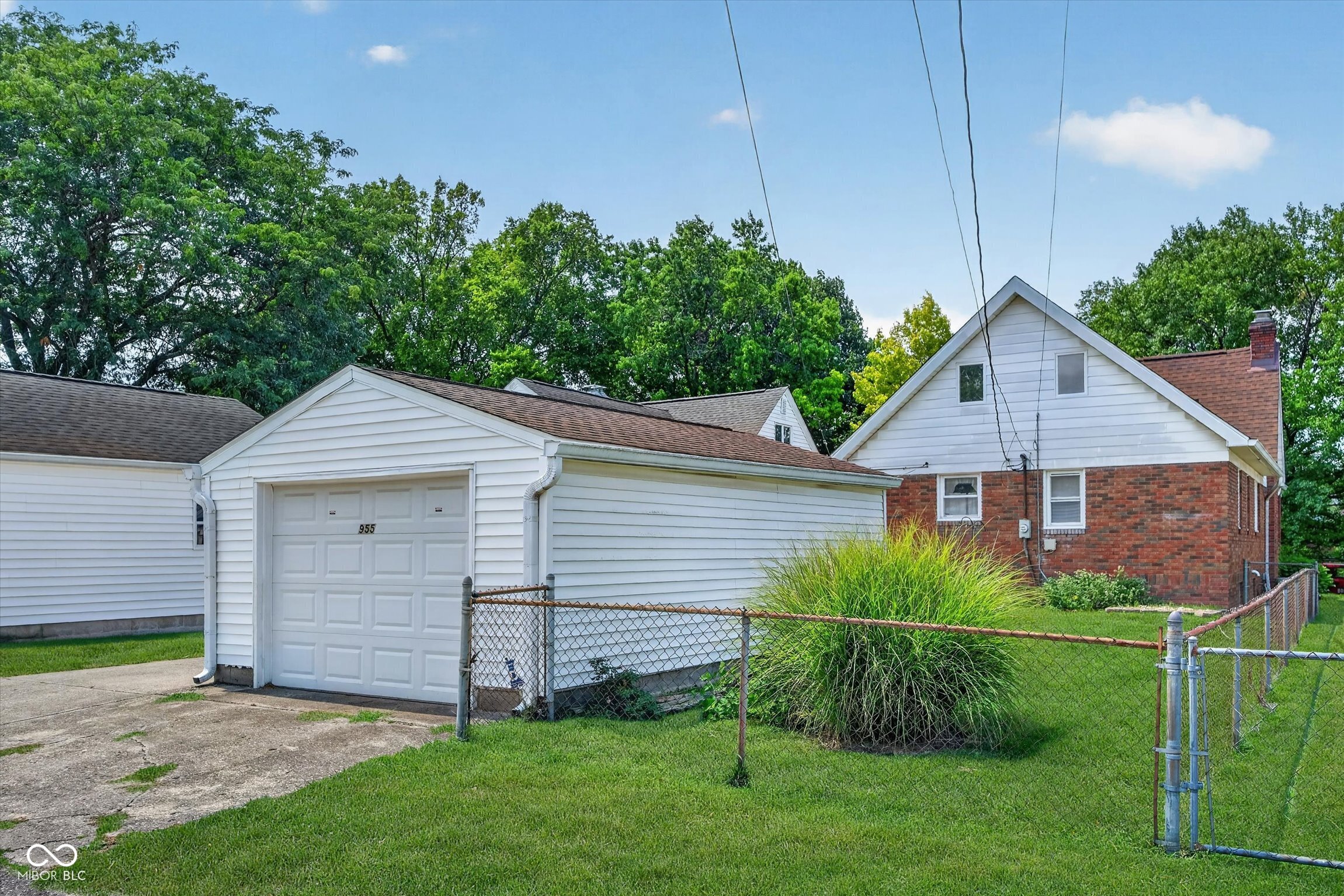 20th image of 955 Lesley Ave, Indianapolis, IN 46219 | MLS# 22116574