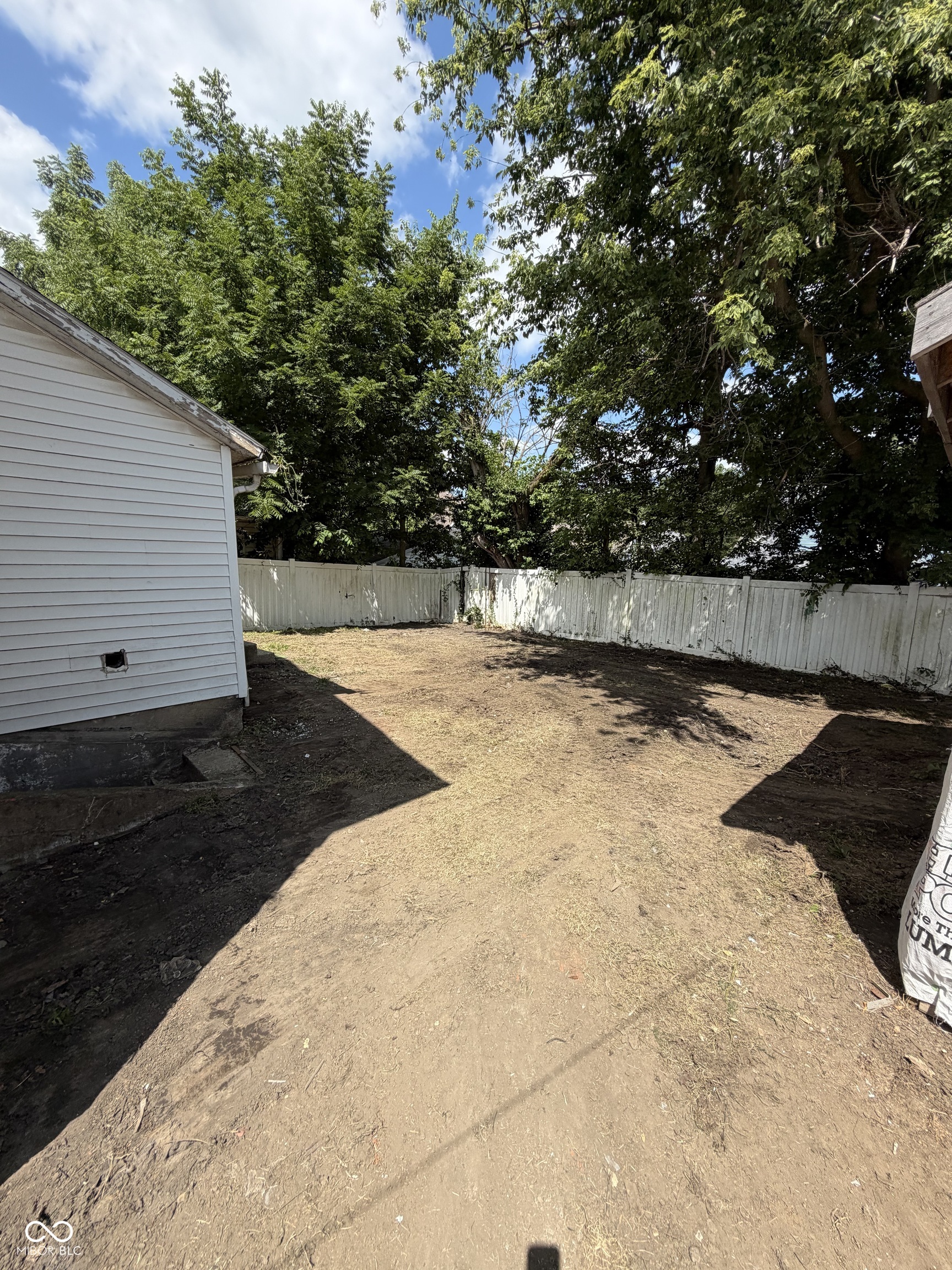 5th image of 209 Main Ave, Frankfort, IN 46041 | MLS# 22116575