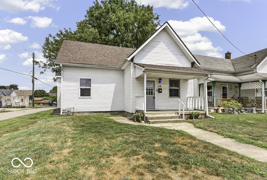 2nd image of 218 E Taylor St, Shelbyville, IN 46176 | MLS# 22116601
