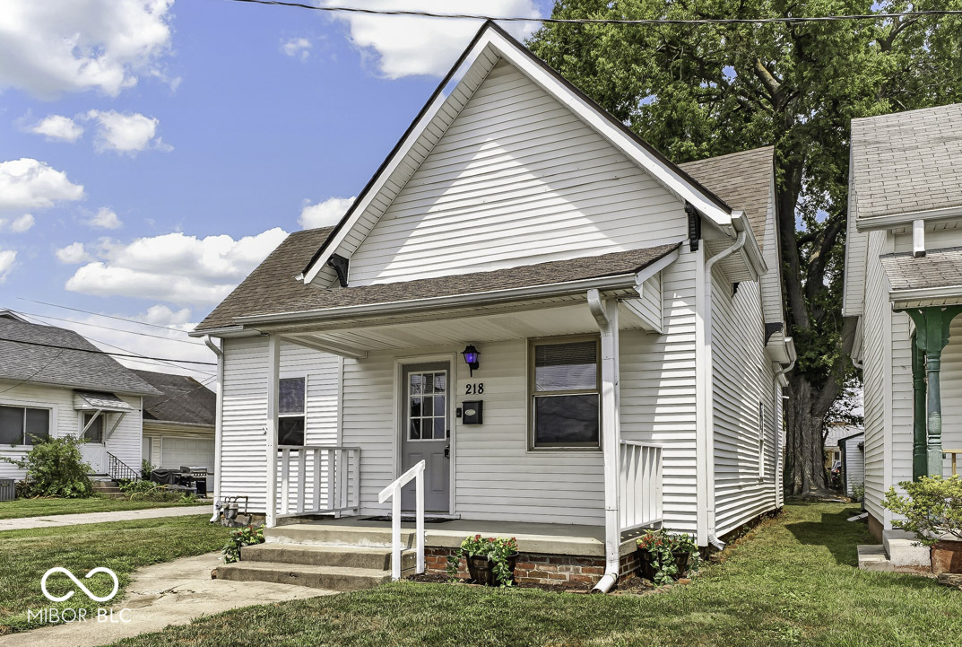 4th image of 218 E Taylor St, Shelbyville, IN 46176 | MLS# 22116601
