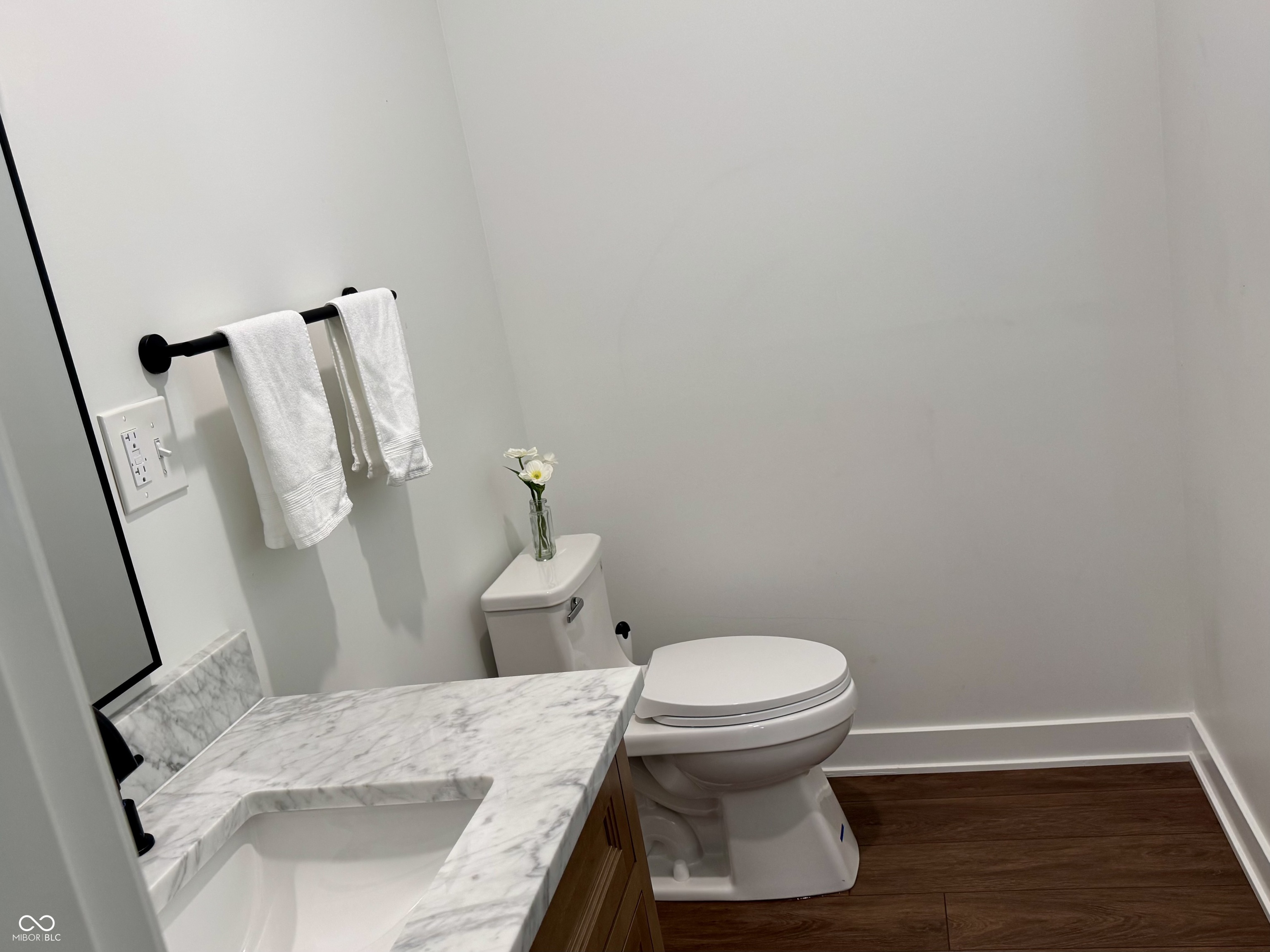 5th image of 1027 Hosbrook St, Indianapolis, IN 46203 | MLS# 22116667
