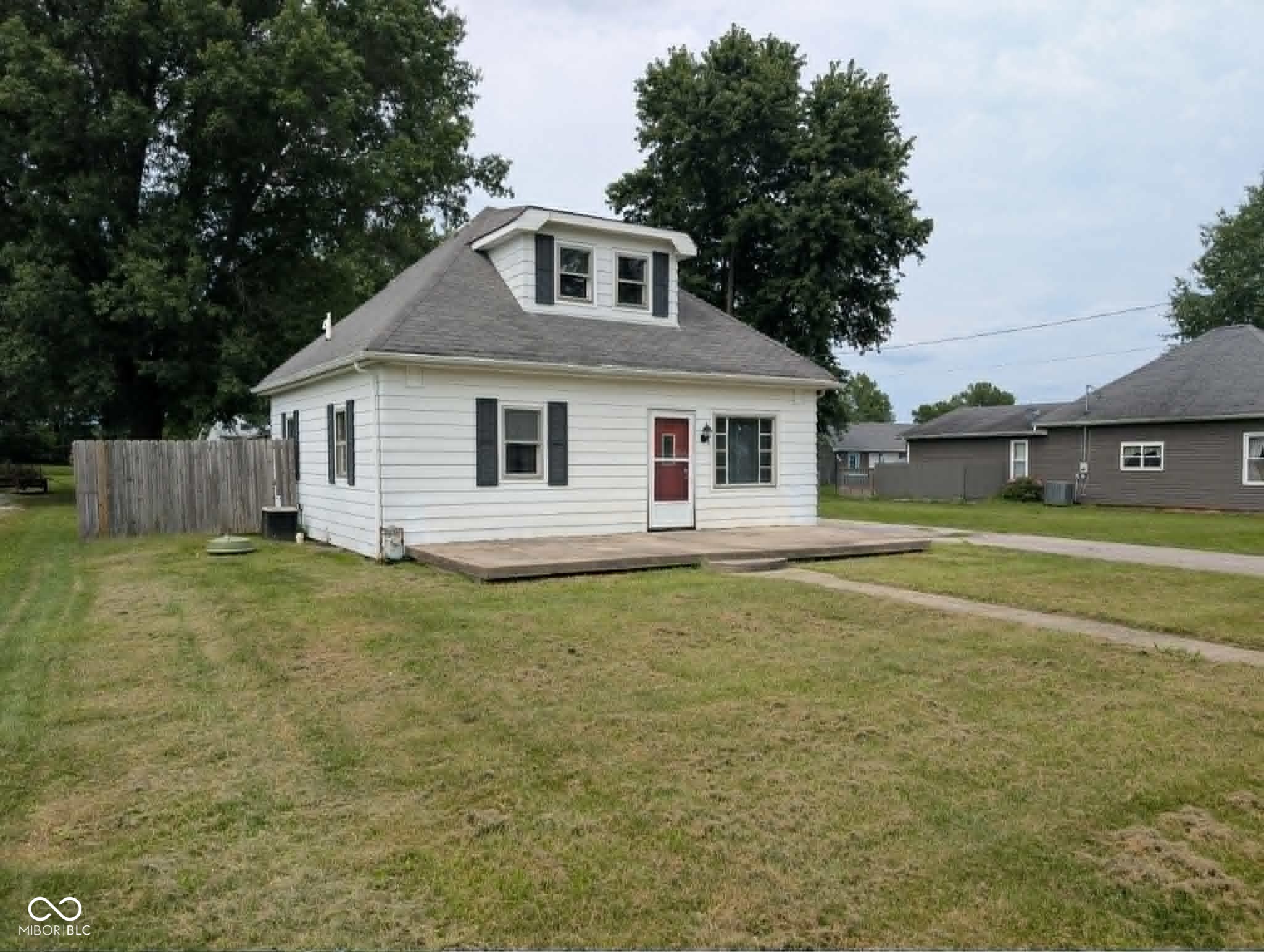 Homes for sale in Brazil, IN | 303 E County Road 900 N, Brazil, IN 47834 | MLS# 22116669