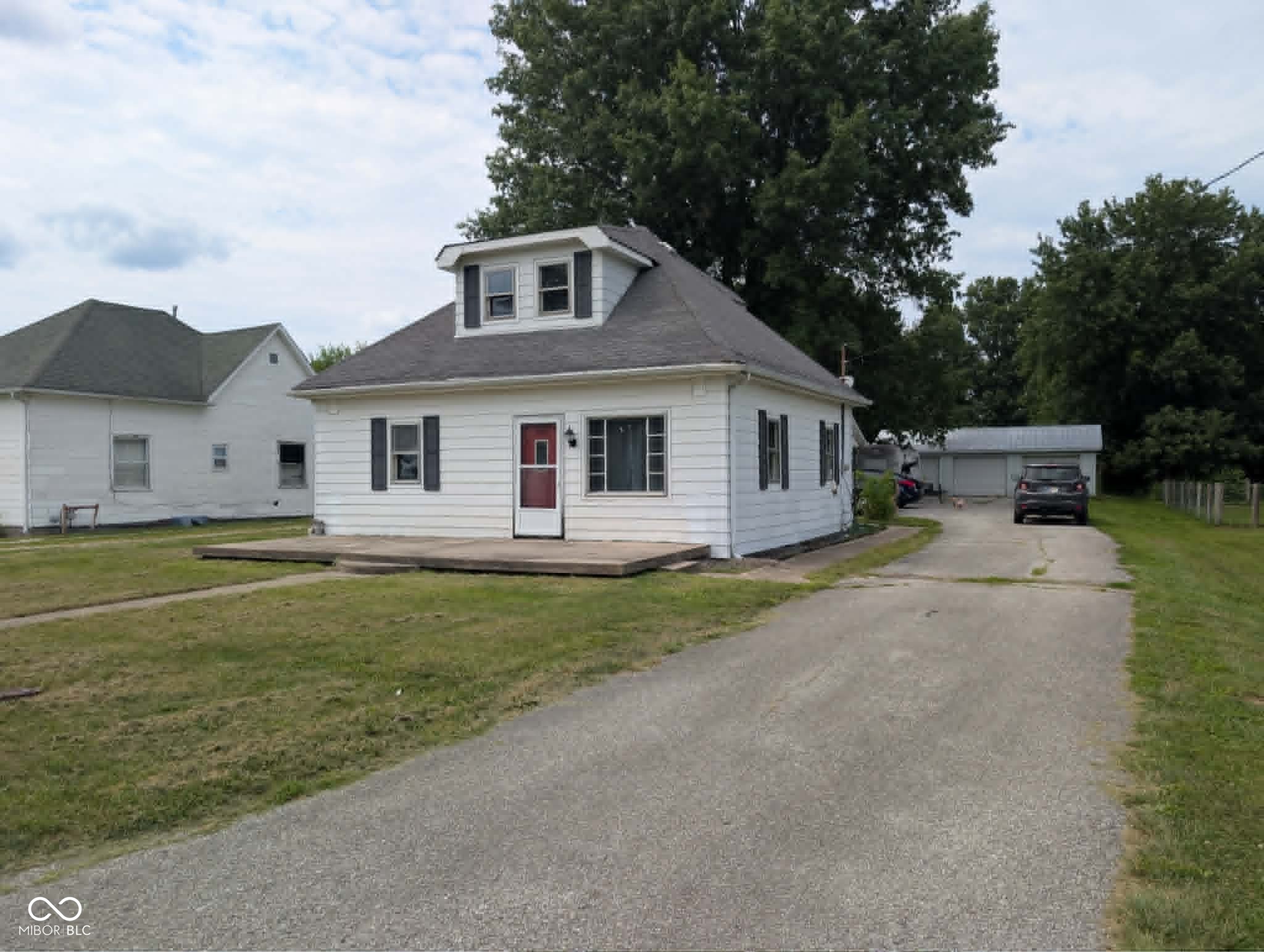 Homes for sale in Brazil, IN | 303 E County Road 900 N, Brazil, IN 47834 | MLS# 22116669