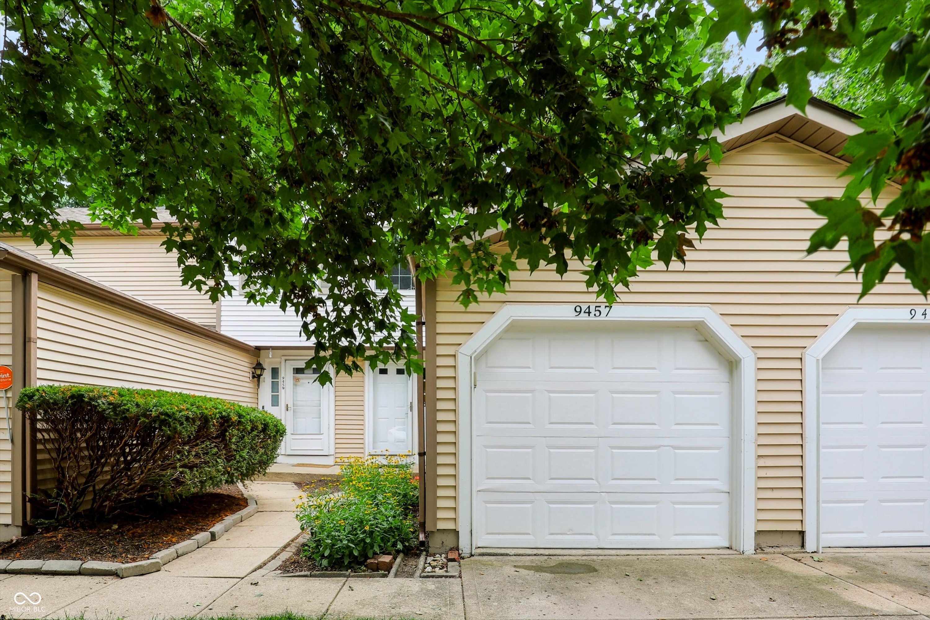1st image of 9457 Timber View Dr, Indianapolis, IN 46250 | MLS# 22116727