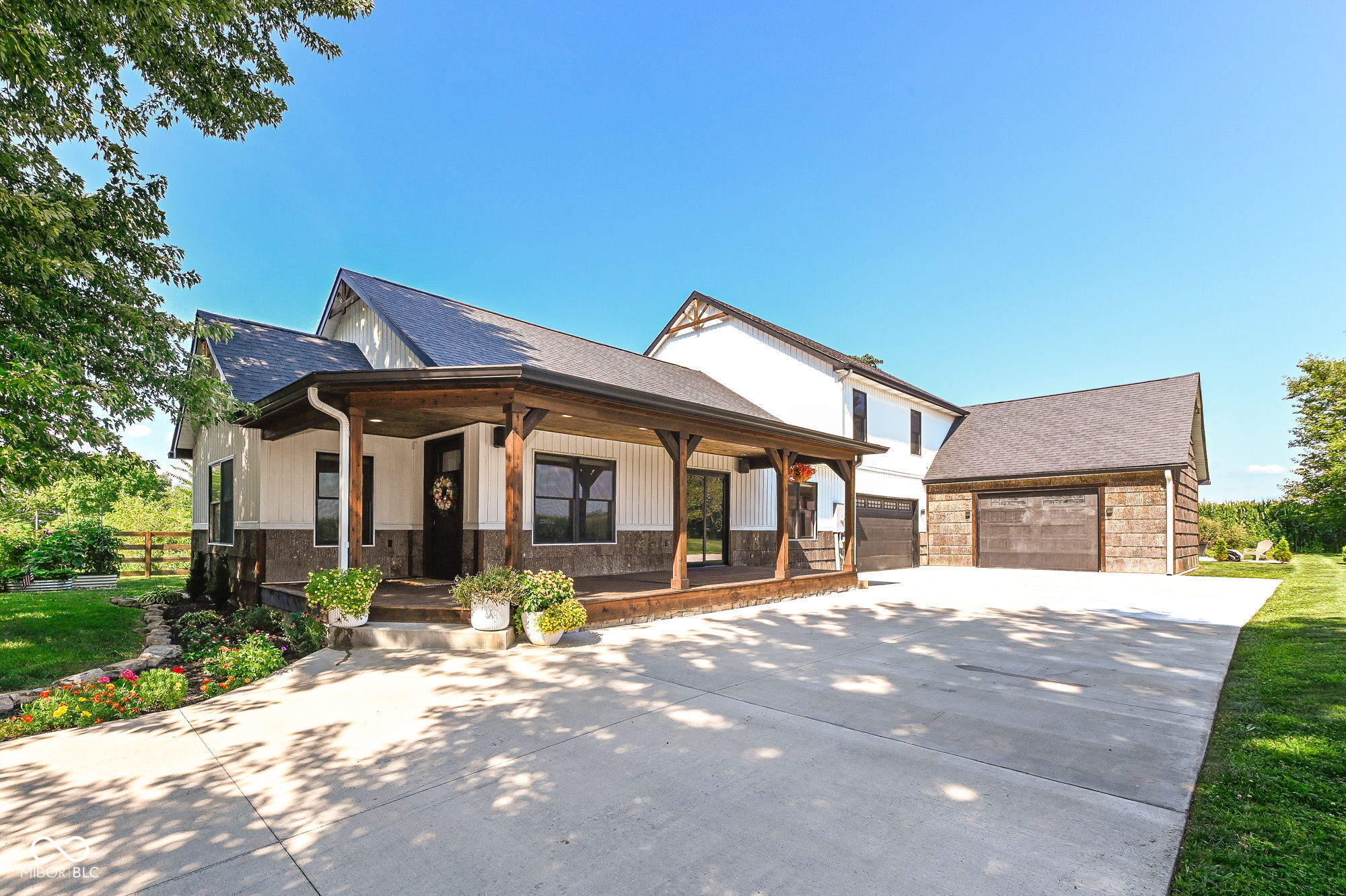 1st image of 21218 Cyntheanne Rd, Noblesville, IN 46060 | MLS# 22116778