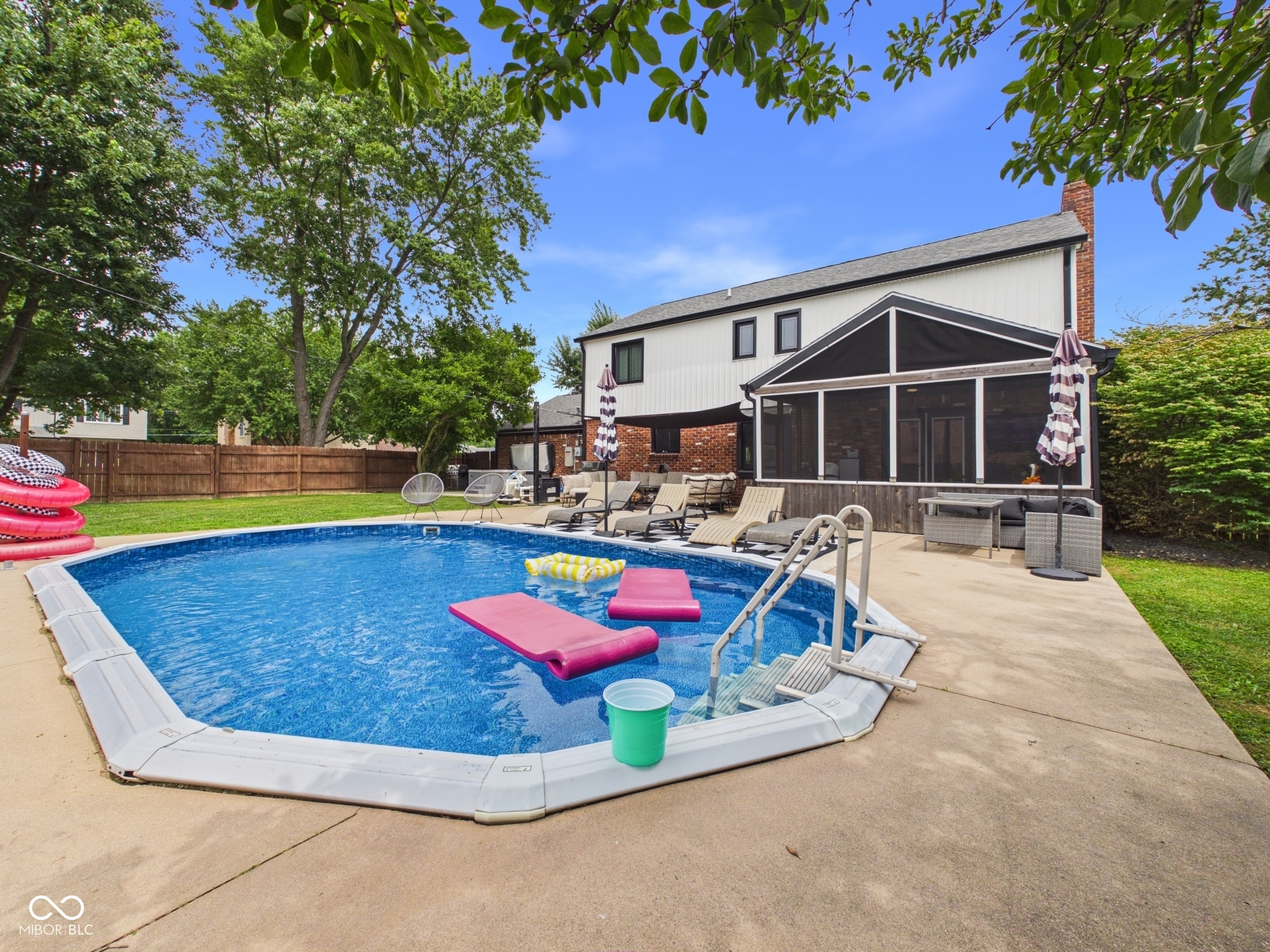 4th image of 1019 Redwood Dr, Anderson, IN 46011 | MLS# 22116883