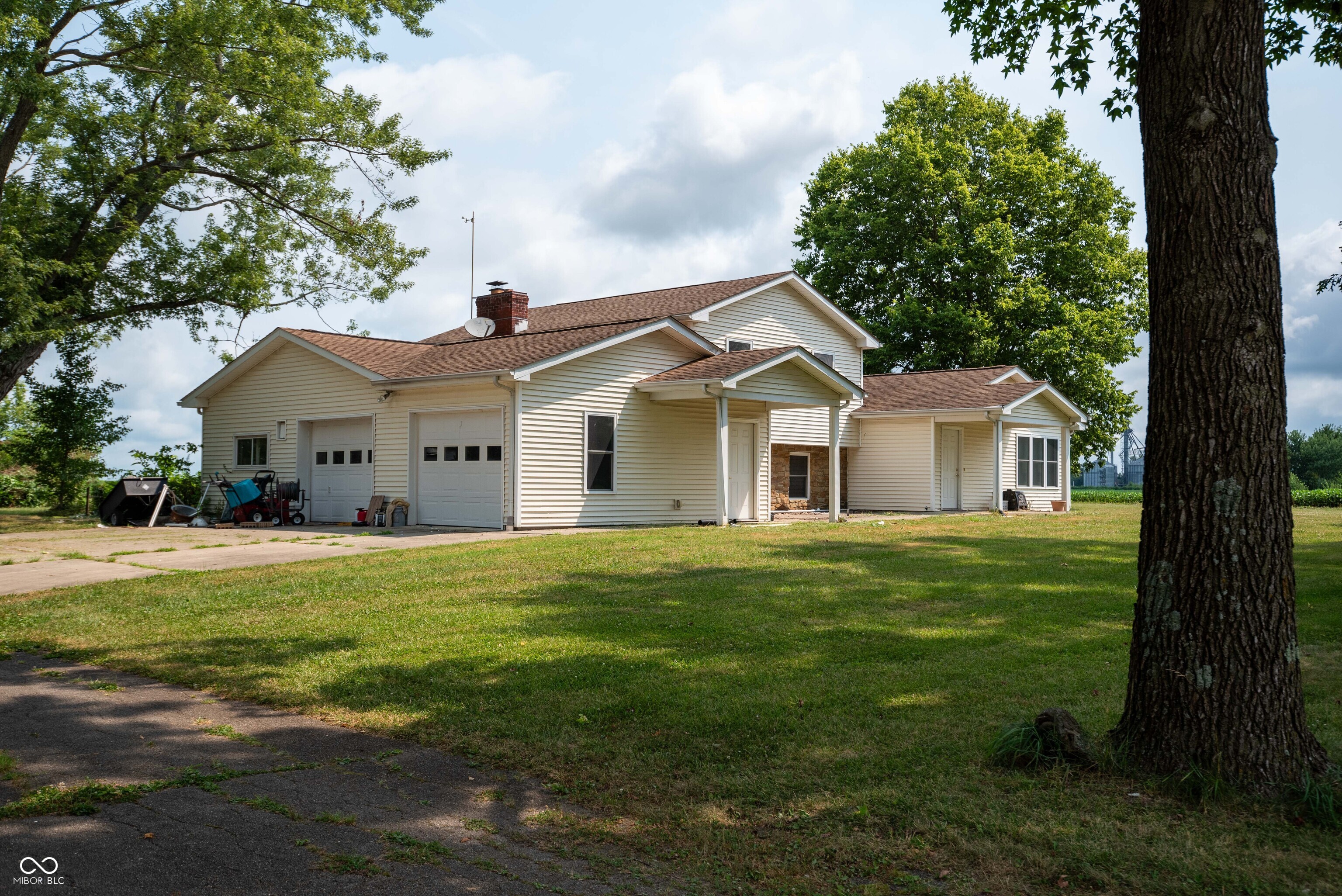 4th image of 8464 E 25Th St, Columbus, IN 47203 | MLS# 22116911