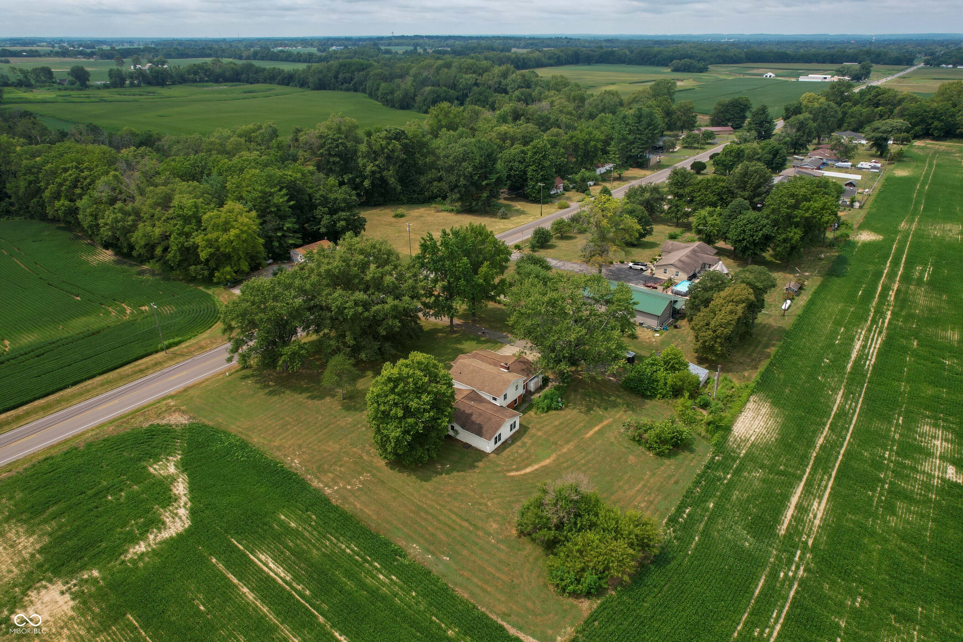 47th image of 8464 E 25th St, Columbus, IN 47203 | MLS# 22116911