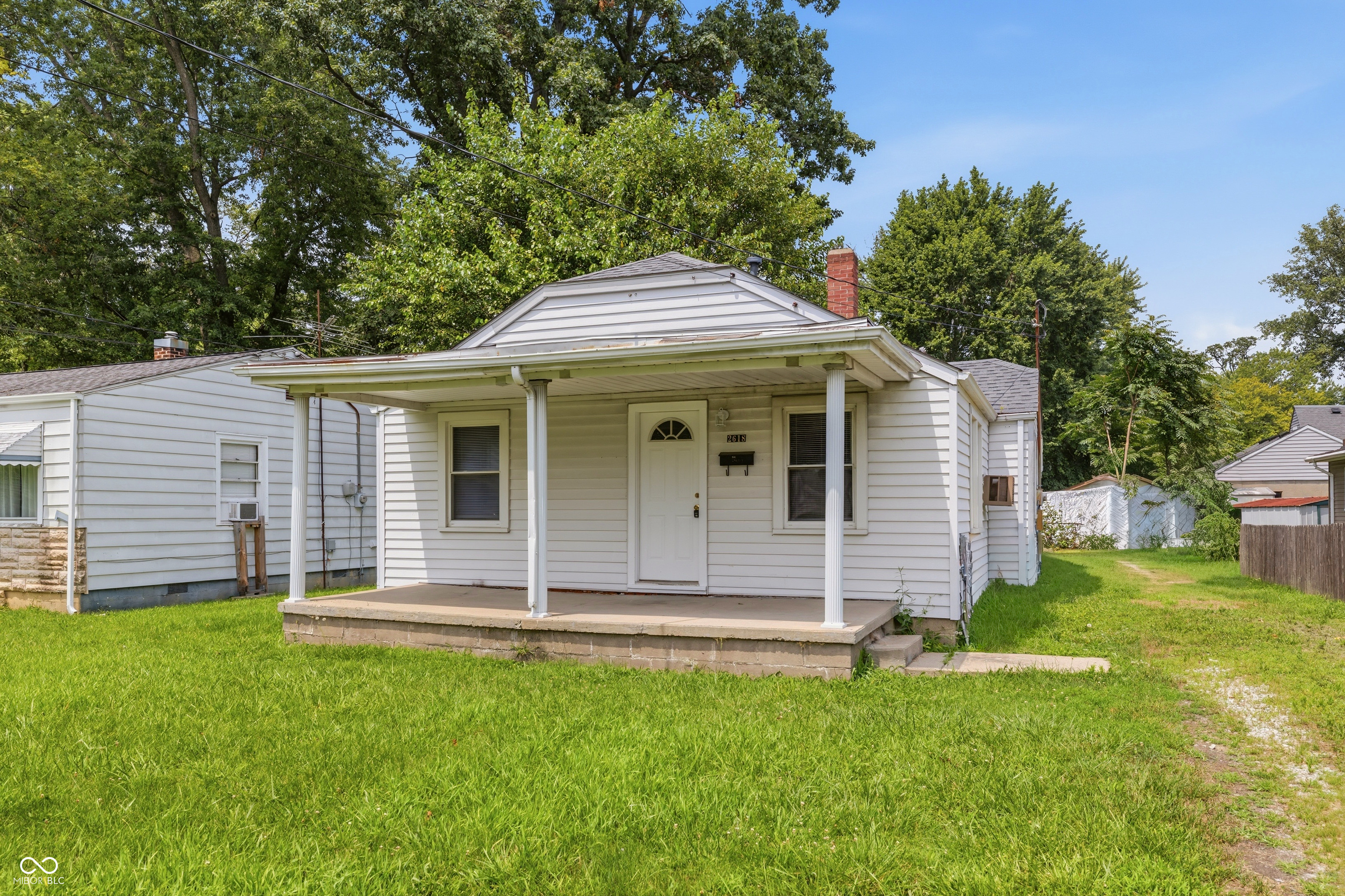 2nd image of 2618 E 8th St, Anderson, IN 46012 | MLS# 22116935