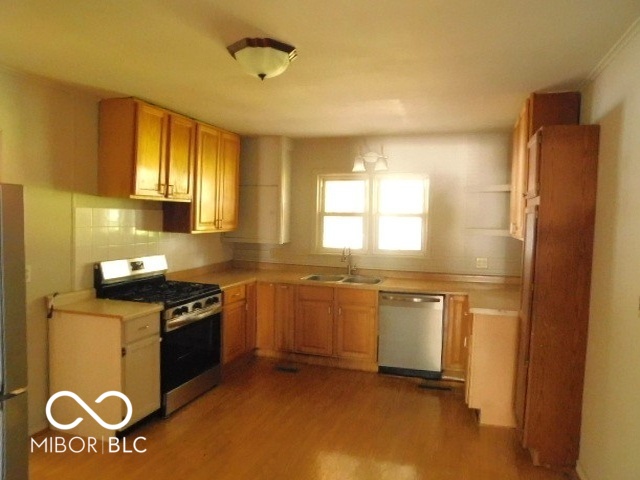 3rd image of 323 N Desart St, Brazil, IN 47834 | MLS# 22116940