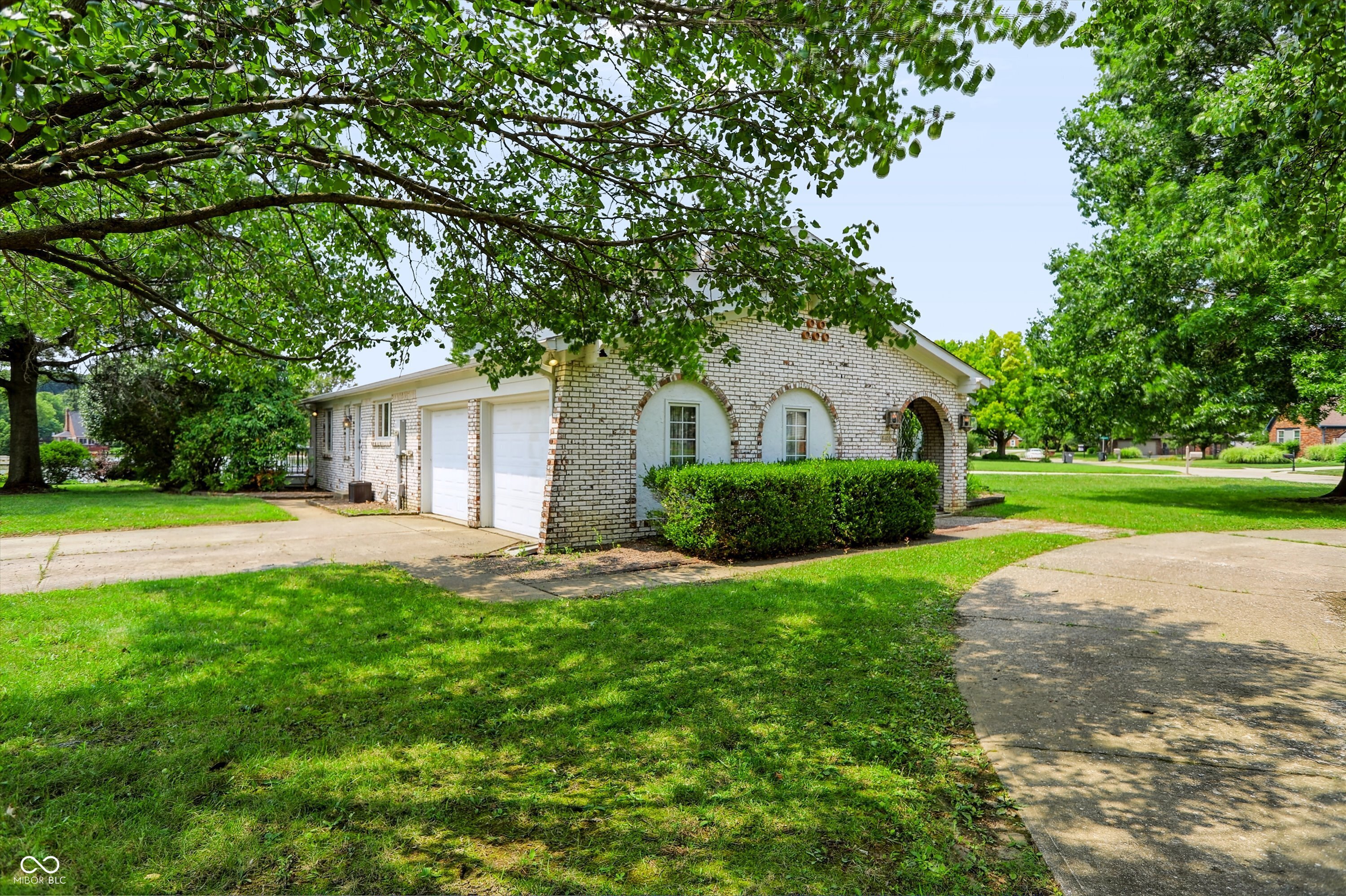 65th image of 8402 Gallant Fox Dr, Indianapolis, IN 46217 | MLS# 22116977