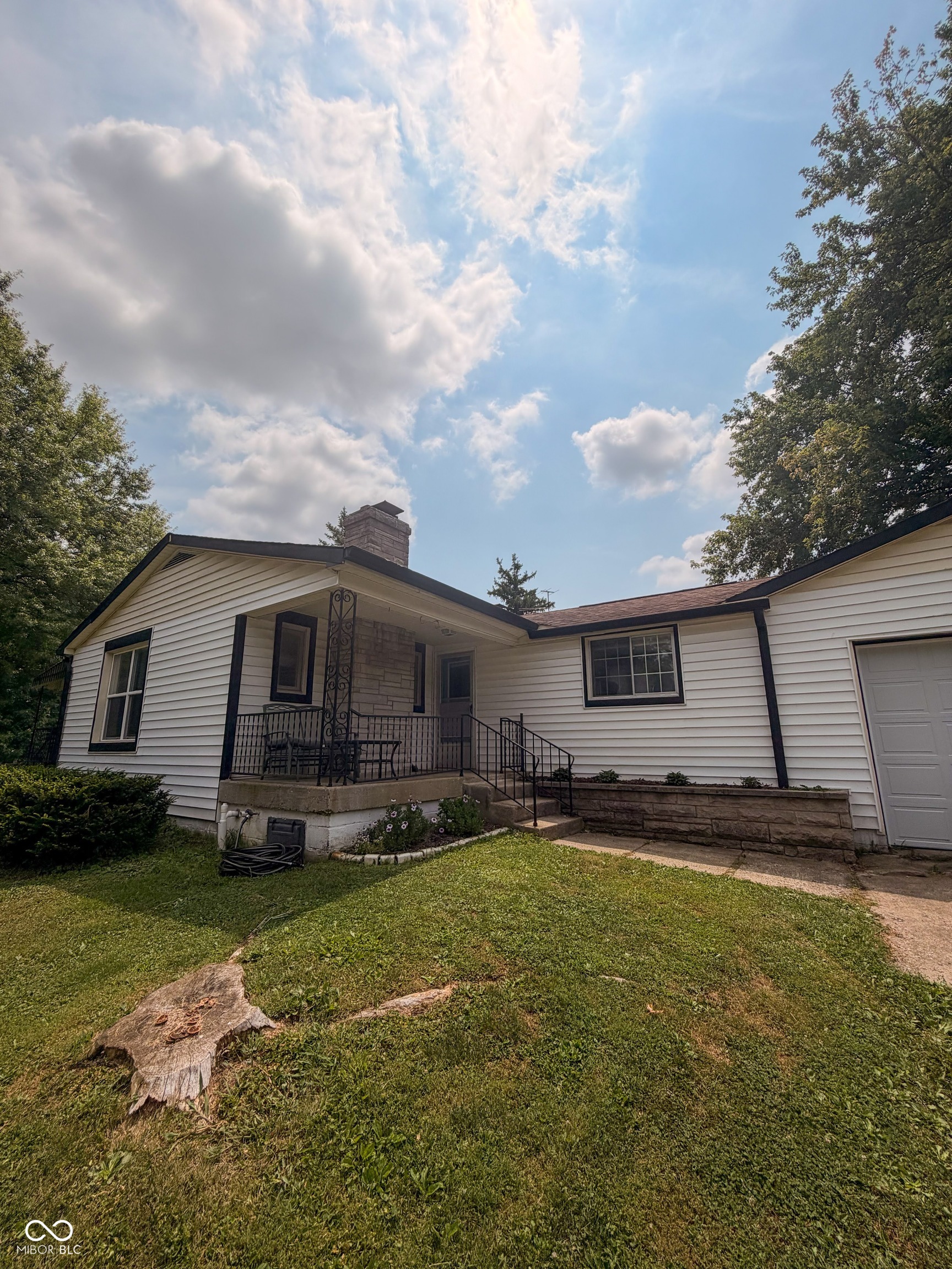 2nd image of 5002 Manker St, Indianapolis, IN 46227 | MLS# 22116997