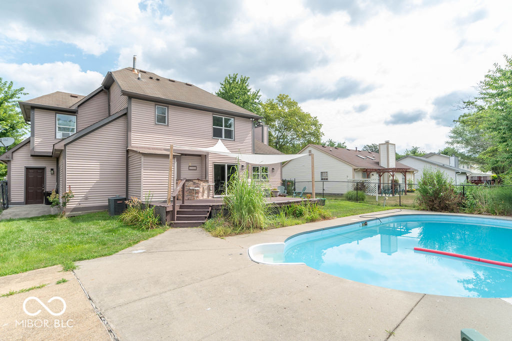 3rd image of 11735 Grenadier Ln, Indianapolis, IN 46229 | MLS# 22117036