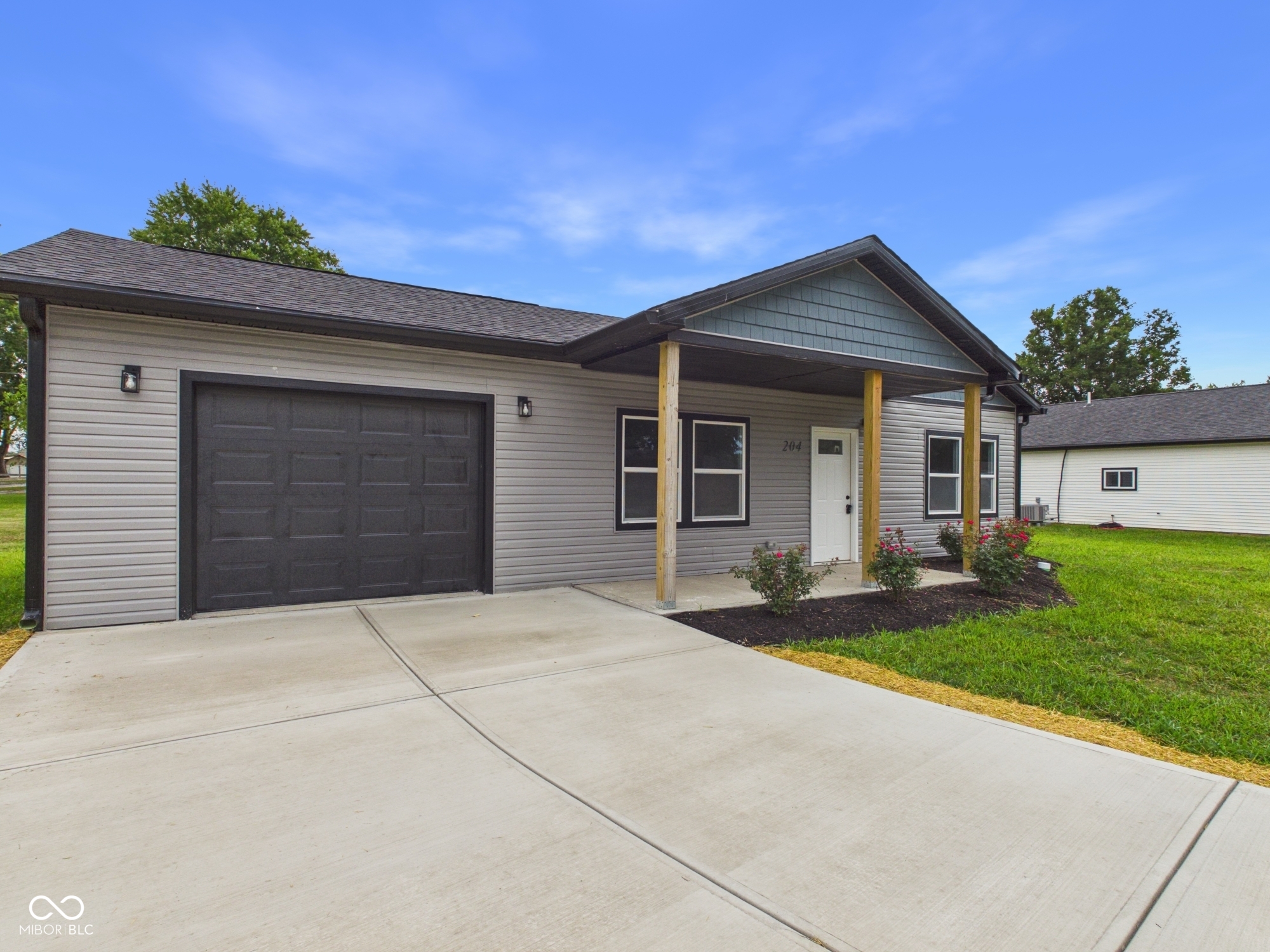 5th image of 204 S Woodworth Ave, Frankton, IN 46044 | MLS# 22117068