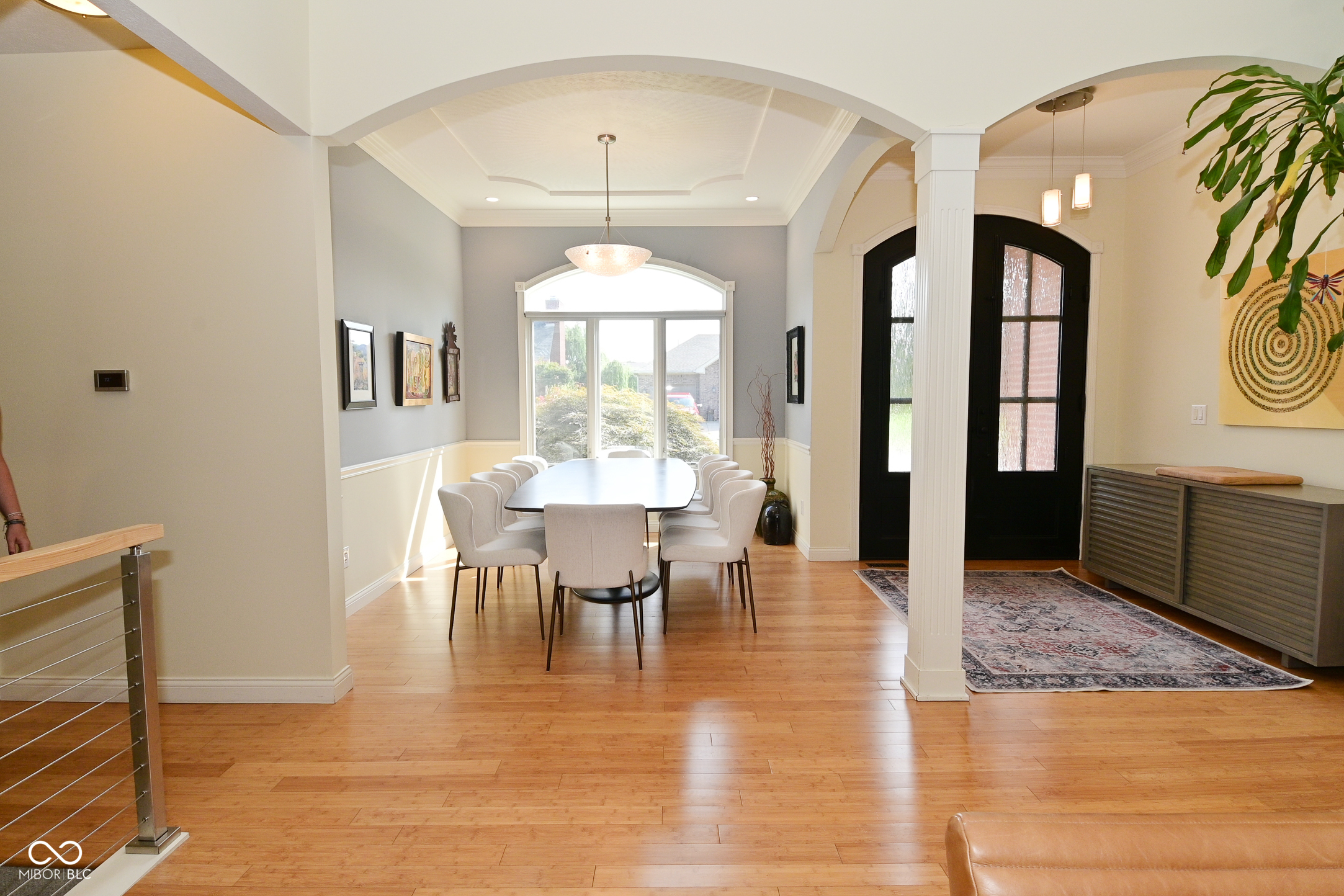 3rd image of 498 White Oak Ln, Greenwood, IN 46142 | MLS# 22117087