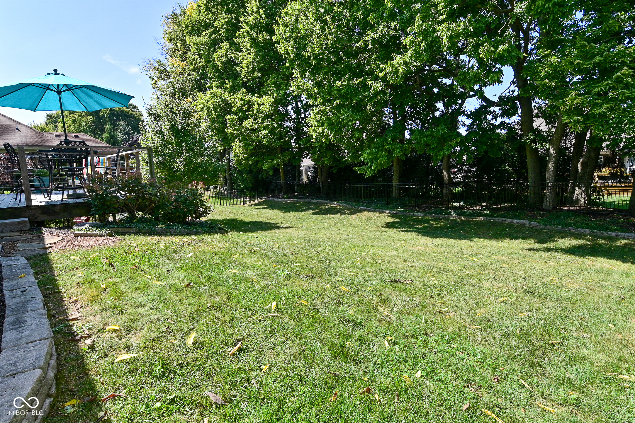 43rd image of 498 White Oak Ln, Greenwood, IN 46142 | MLS# 22117087