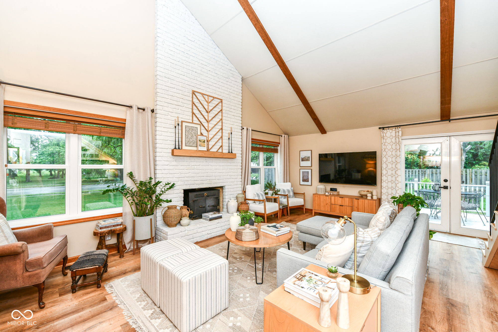 4th image of 10388 Connaught Dr, Carmel, IN 46032 | MLS# 22117088