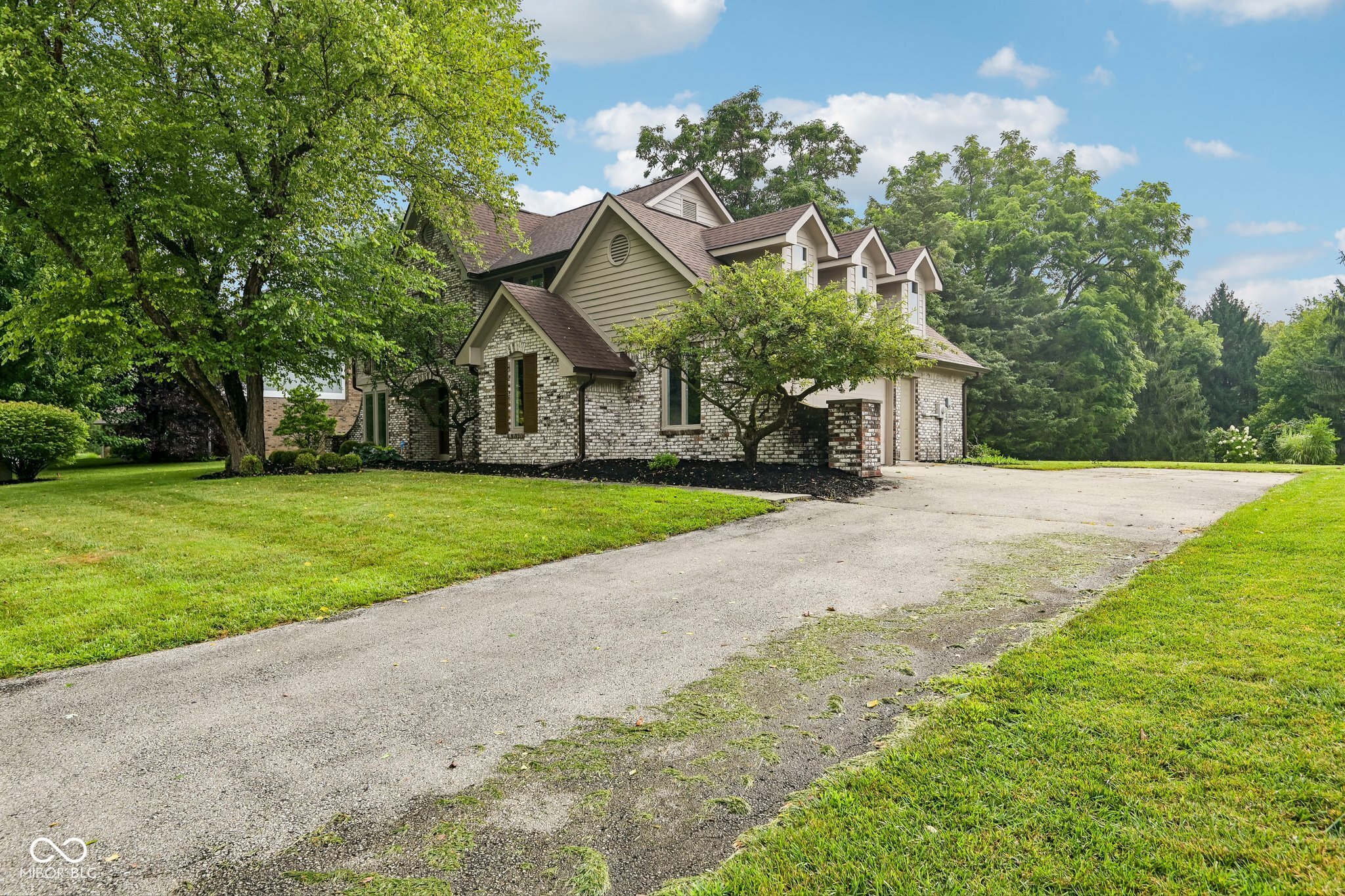2nd image of 8815 Fathom Crst, Indianapolis, IN 46256 | MLS# 22117167