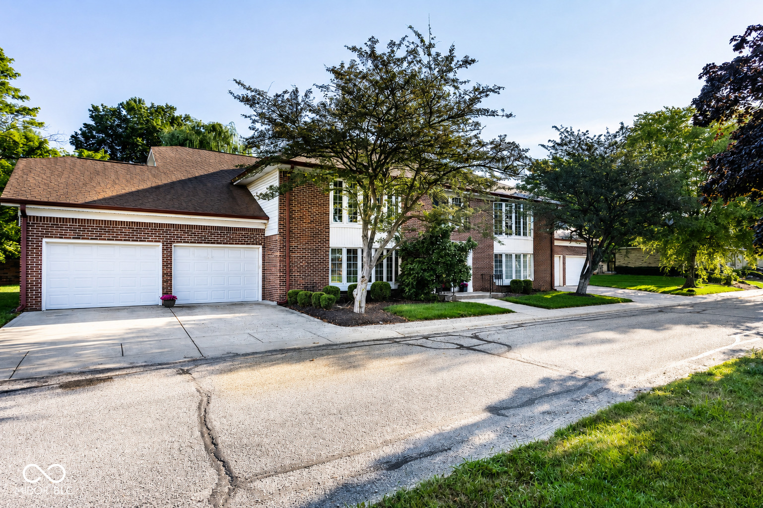 3rd image of 1316 Kings Cove Ct, Indianapolis, IN 46260 | MLS# 22117206