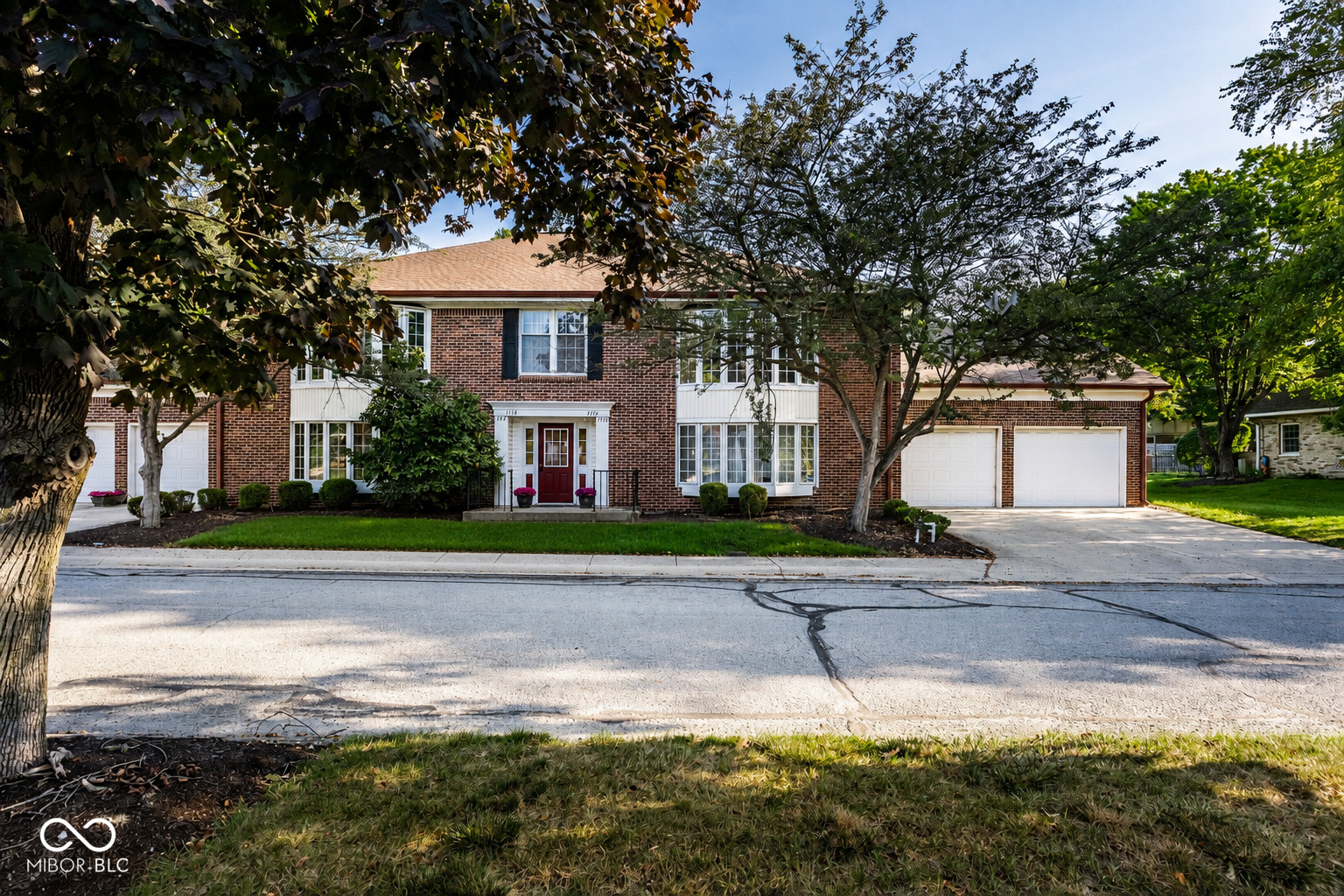 1st image of 1316 Kings Cove Ct, Indianapolis, IN 46260 | MLS# 22117206