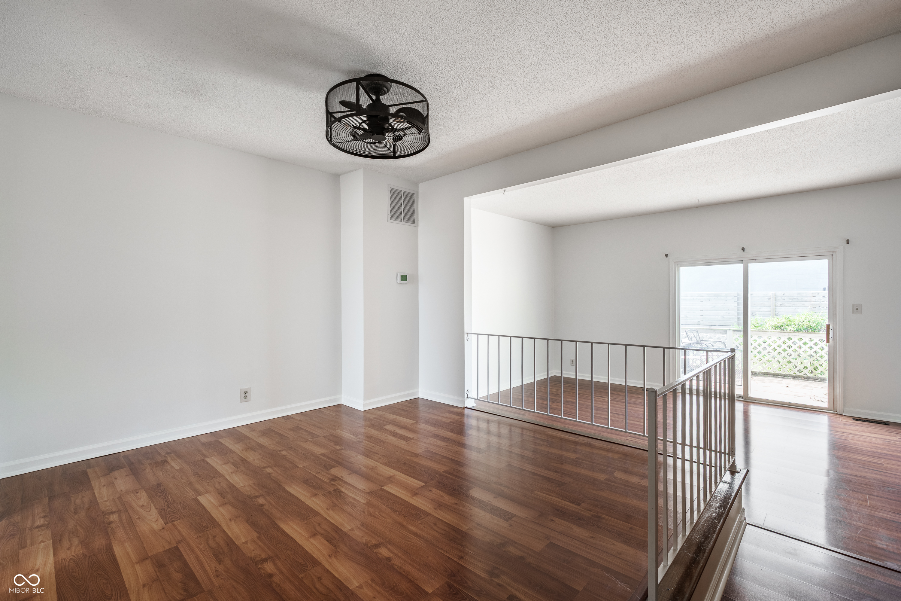 4th image of 101 Carmelaire Dr, Carmel, IN 46032 | MLS# 22117217