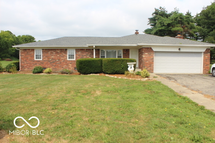 1st image of 6824 S Mooresville Rd, Indianapolis, IN 46221 | MLS# 22117219