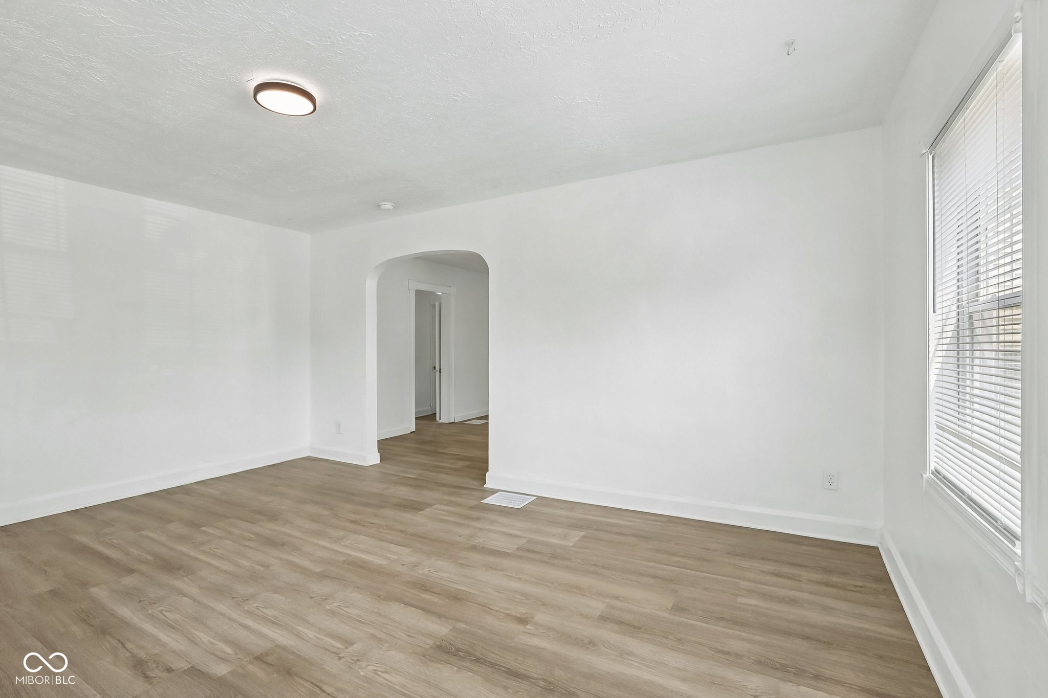 5th image of 5670 W Mooresville Rd, Indianapolis, IN 46221 | MLS# 22117232