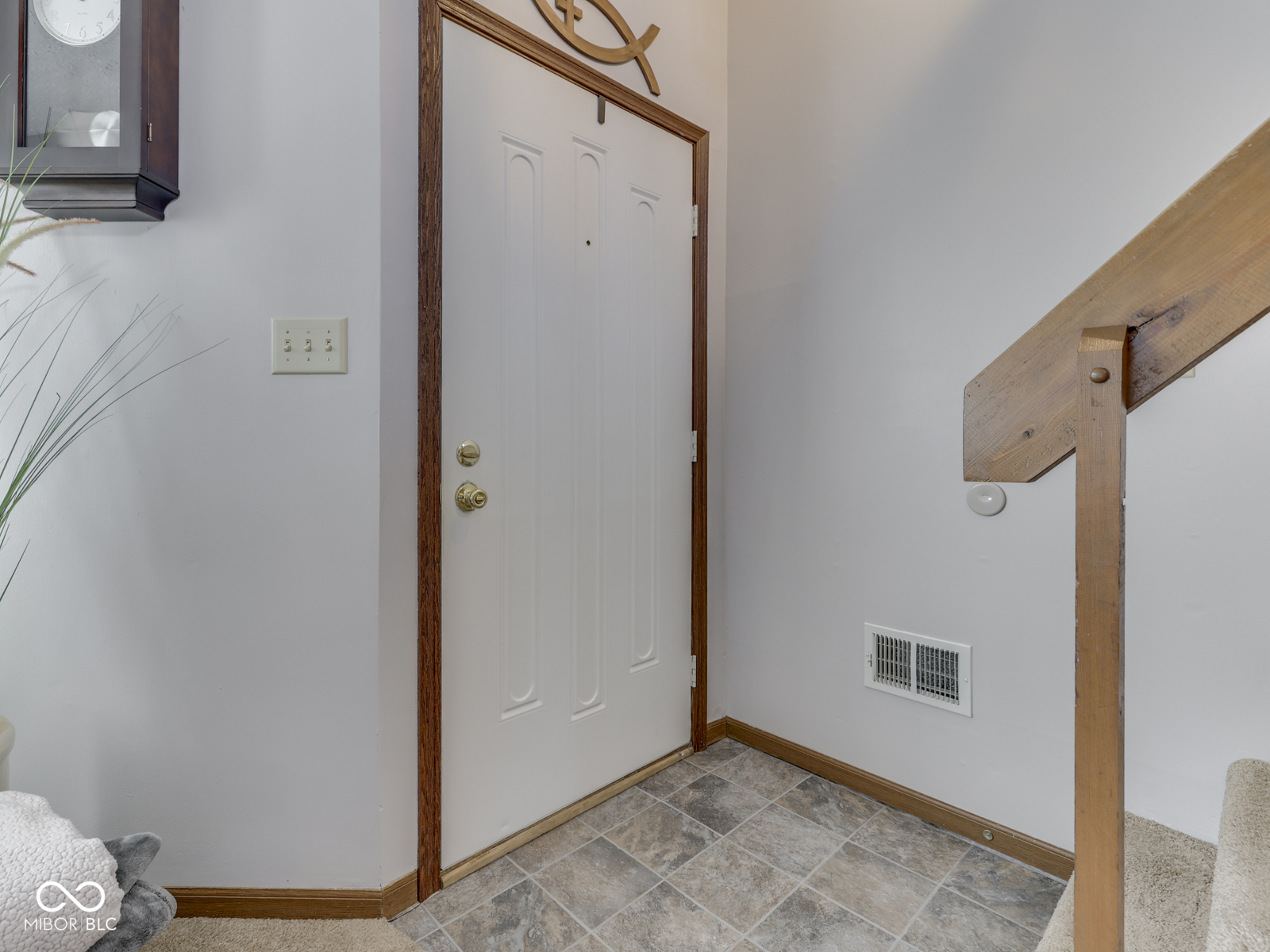 5th image of 1204 N Paradise Wy N #B, Greenwood, IN 46143 | MLS# 22117236