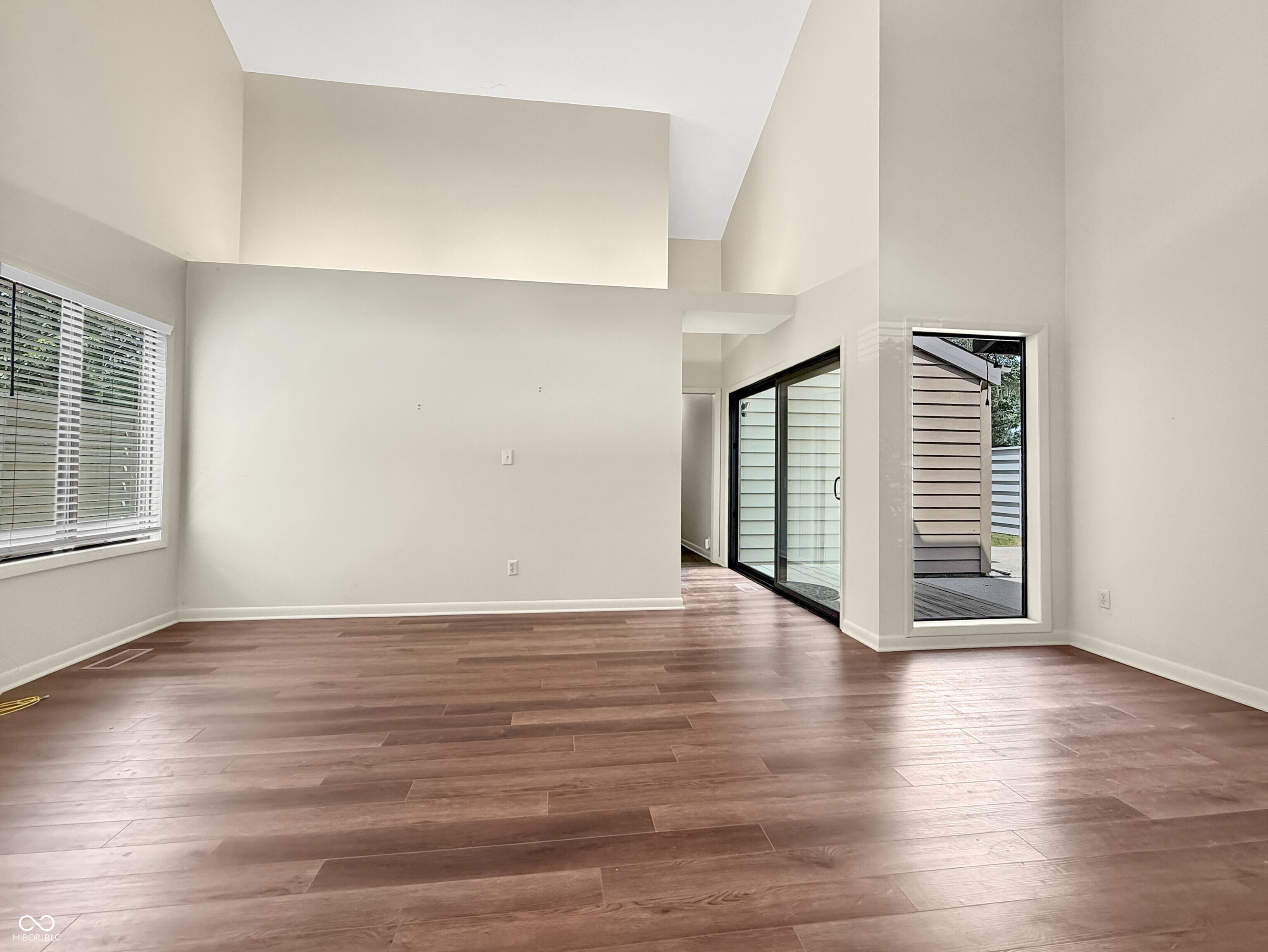 5th image of 670 Carya Sq, Columbus, IN 47201 | MLS# 22117379