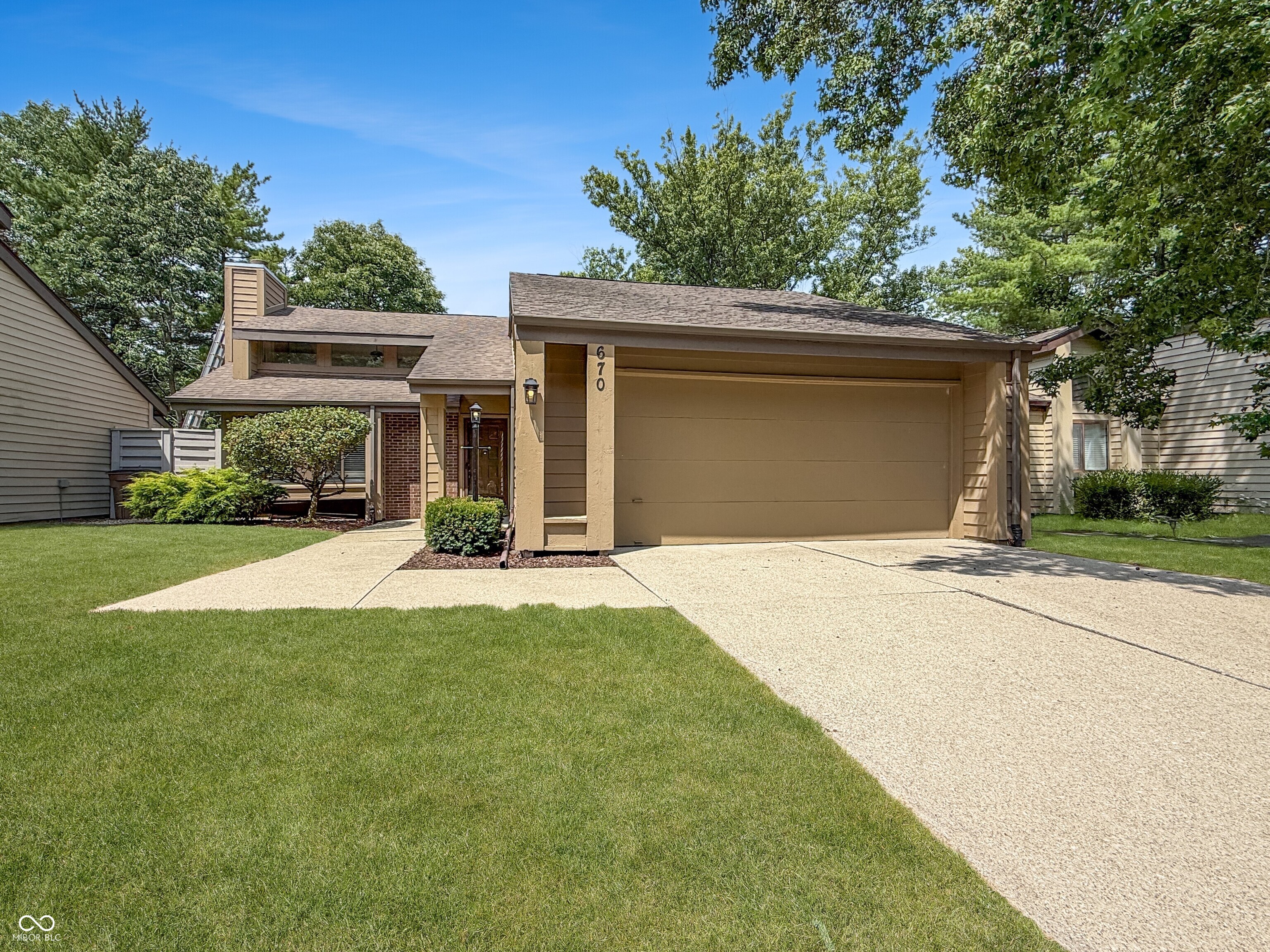 1st image of 670 Carya Sq, Columbus, IN 47201 | MLS# 22117379