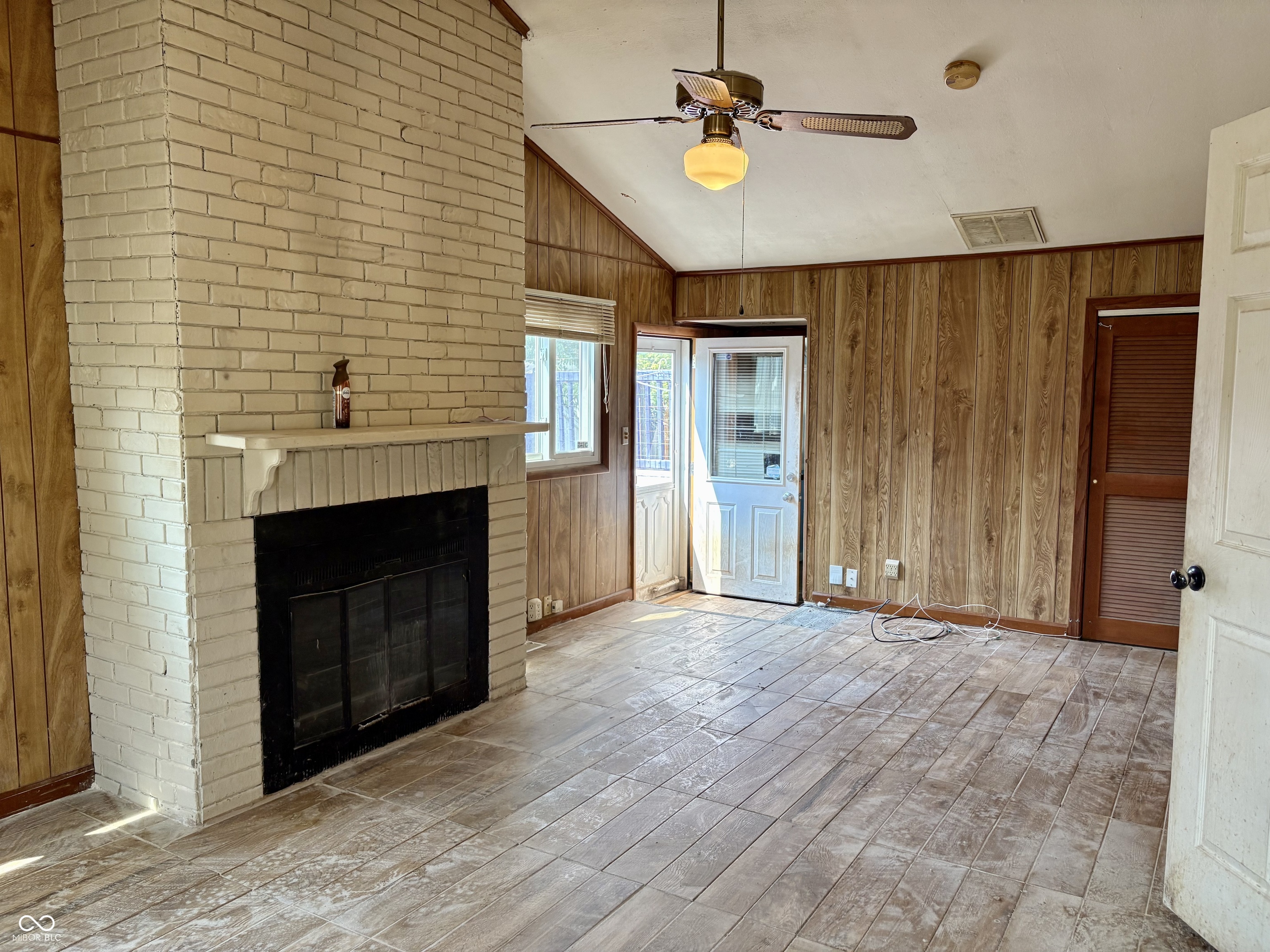 5th image of 403 Fletcher Ln, Beech Grove, IN 46107 | MLS# 22117399