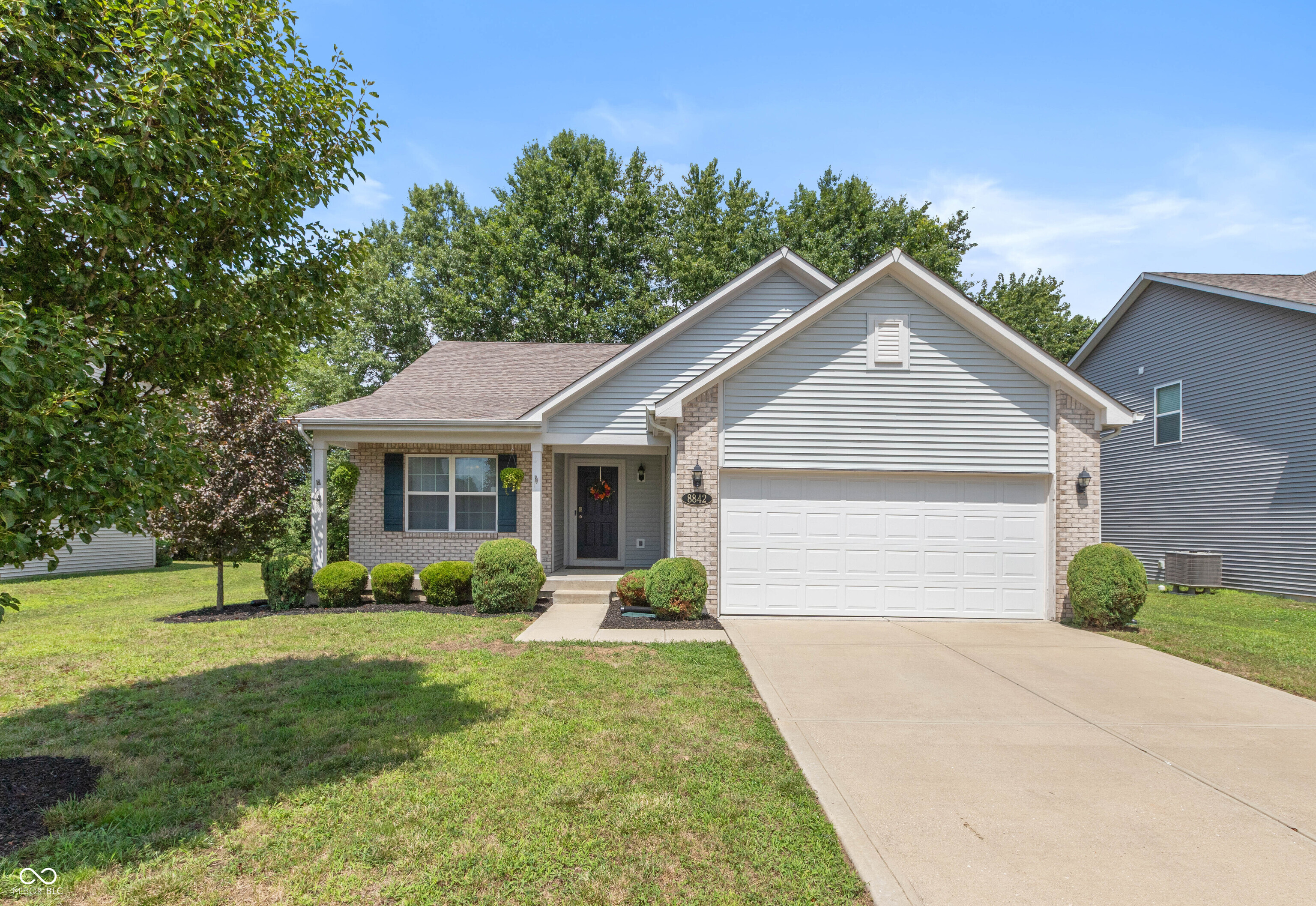 1st image of 8842 Benjamin Ln, Avon, IN 46123 | MLS# 22117408