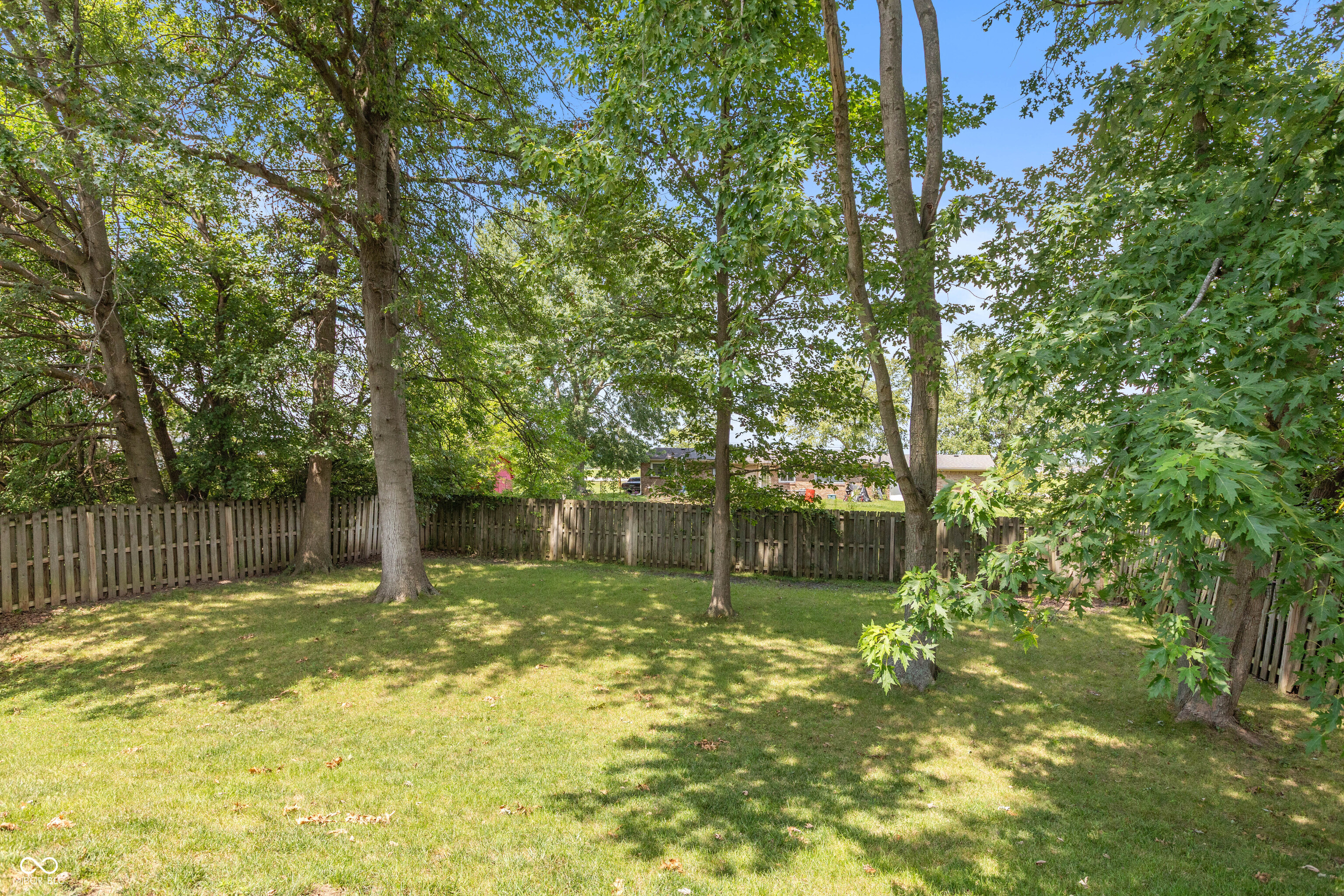 37th image of 8842 Benjamin Ln, Avon, IN 46123 | MLS# 22117408