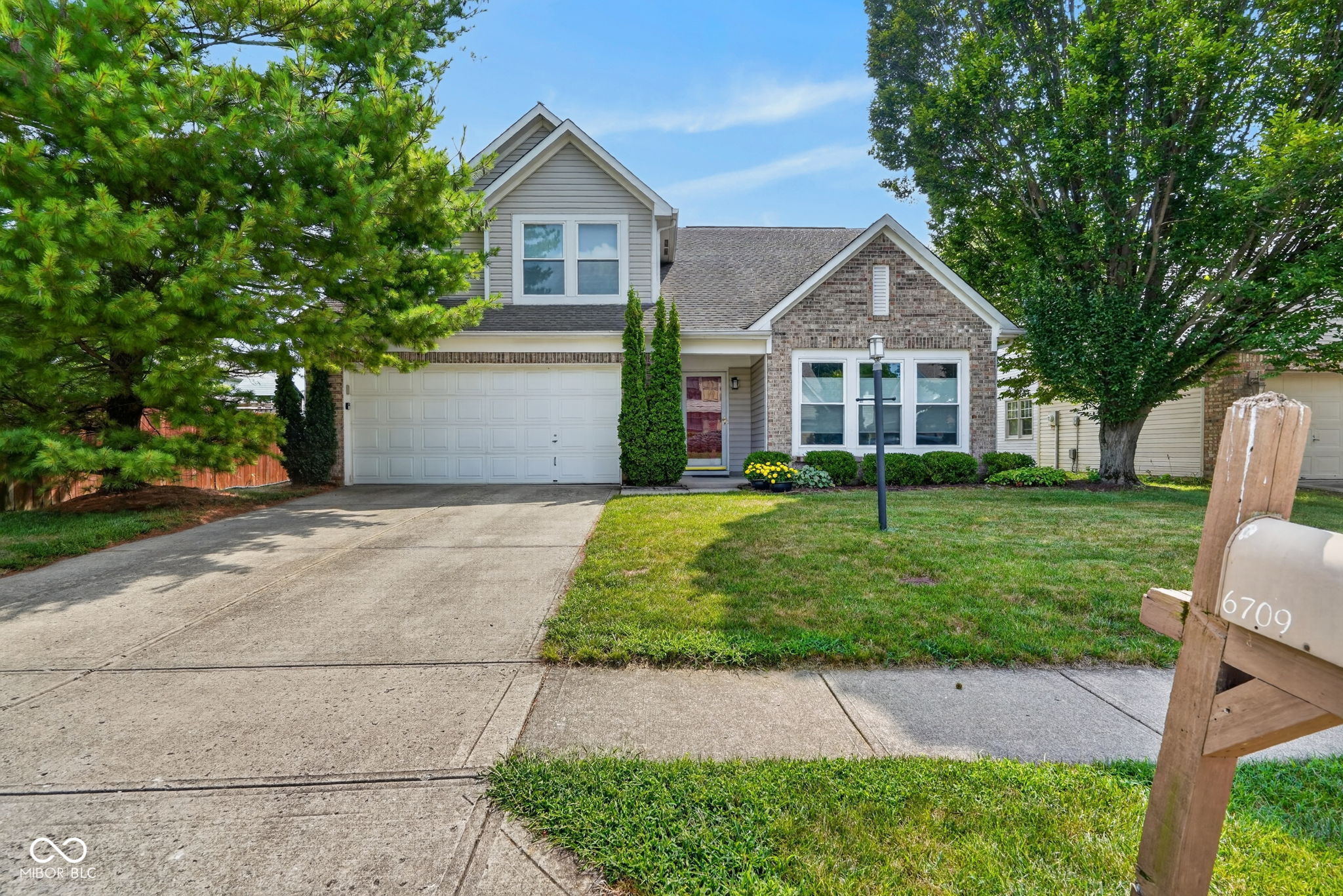 3rd image of 6709 Bluffridge Pkwy, Indianapolis, IN 46278 | MLS# 22117444