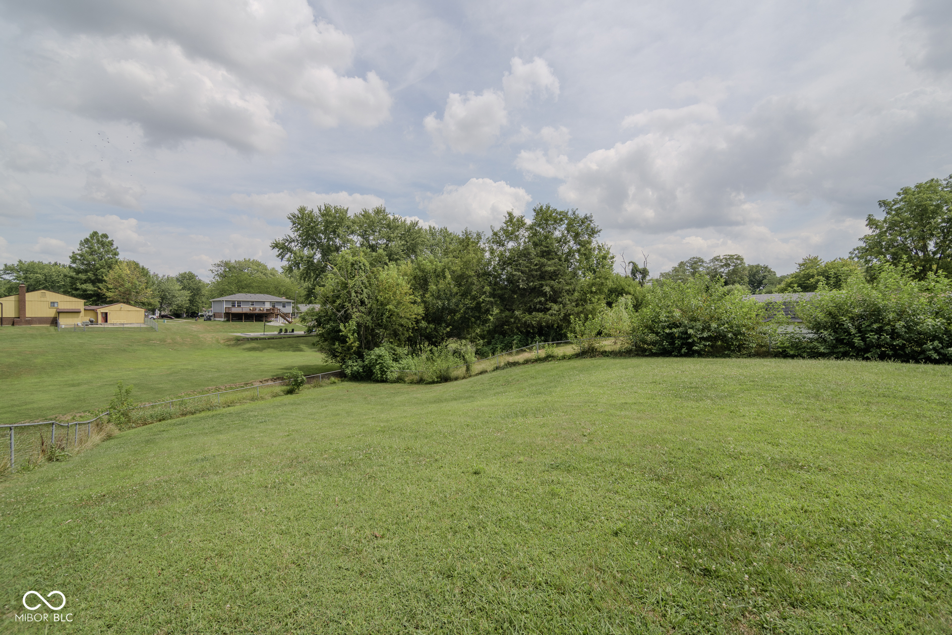 32nd image of 5804 Milhouse Rd, Indianapolis, IN 46221 | MLS# 22117645