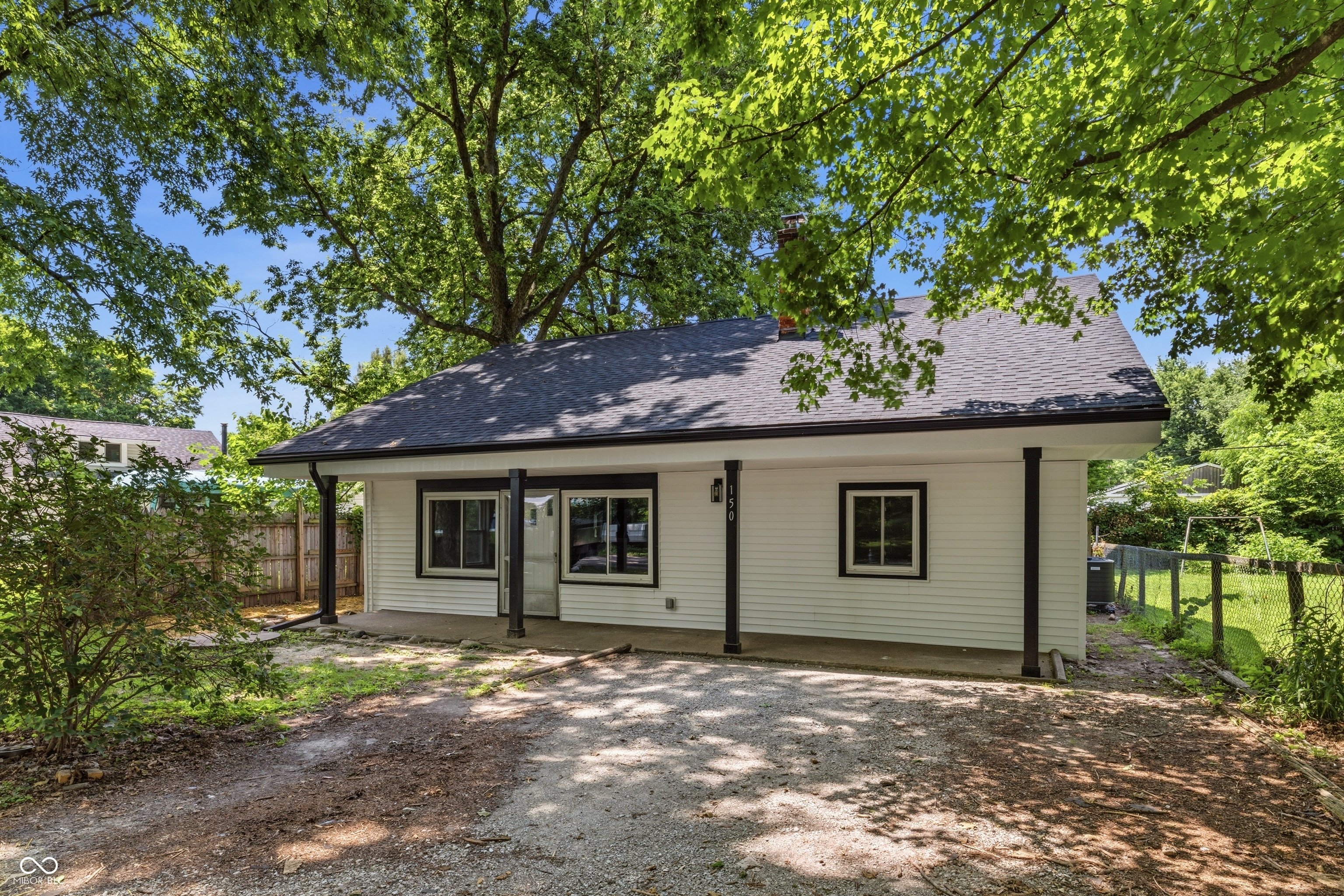 1st image of 150 Tippecanoe Dr, Noblesville, IN 46062 | MLS# 22117654