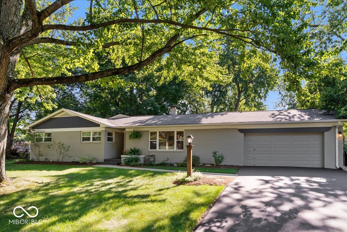 2nd image of 10215 N New Jersey St, Carmel, IN 46280 | MLS# 22117690