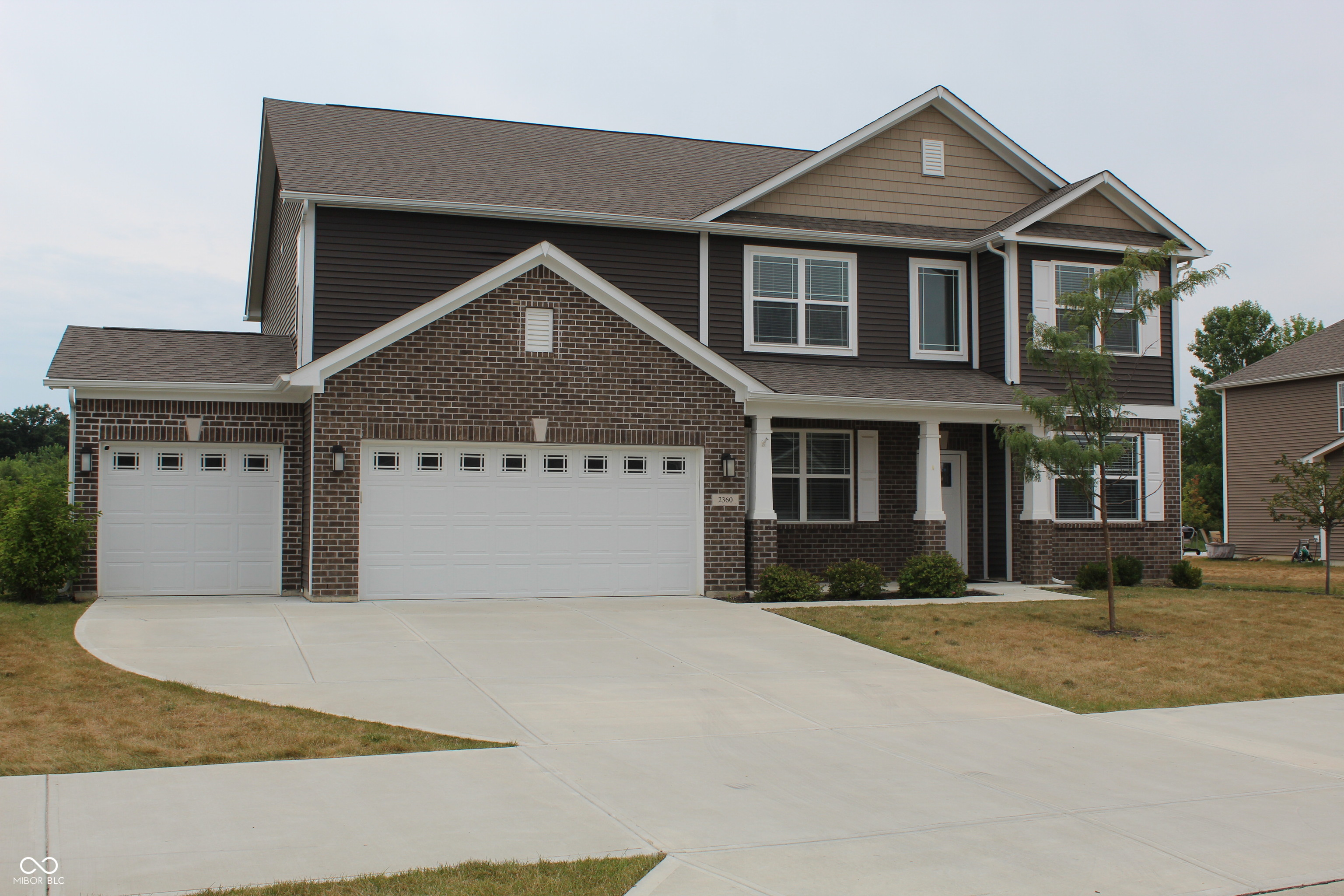 2nd image of 2360 Oakmont Dr, Plainfield, IN 46168 | MLS# 22117725