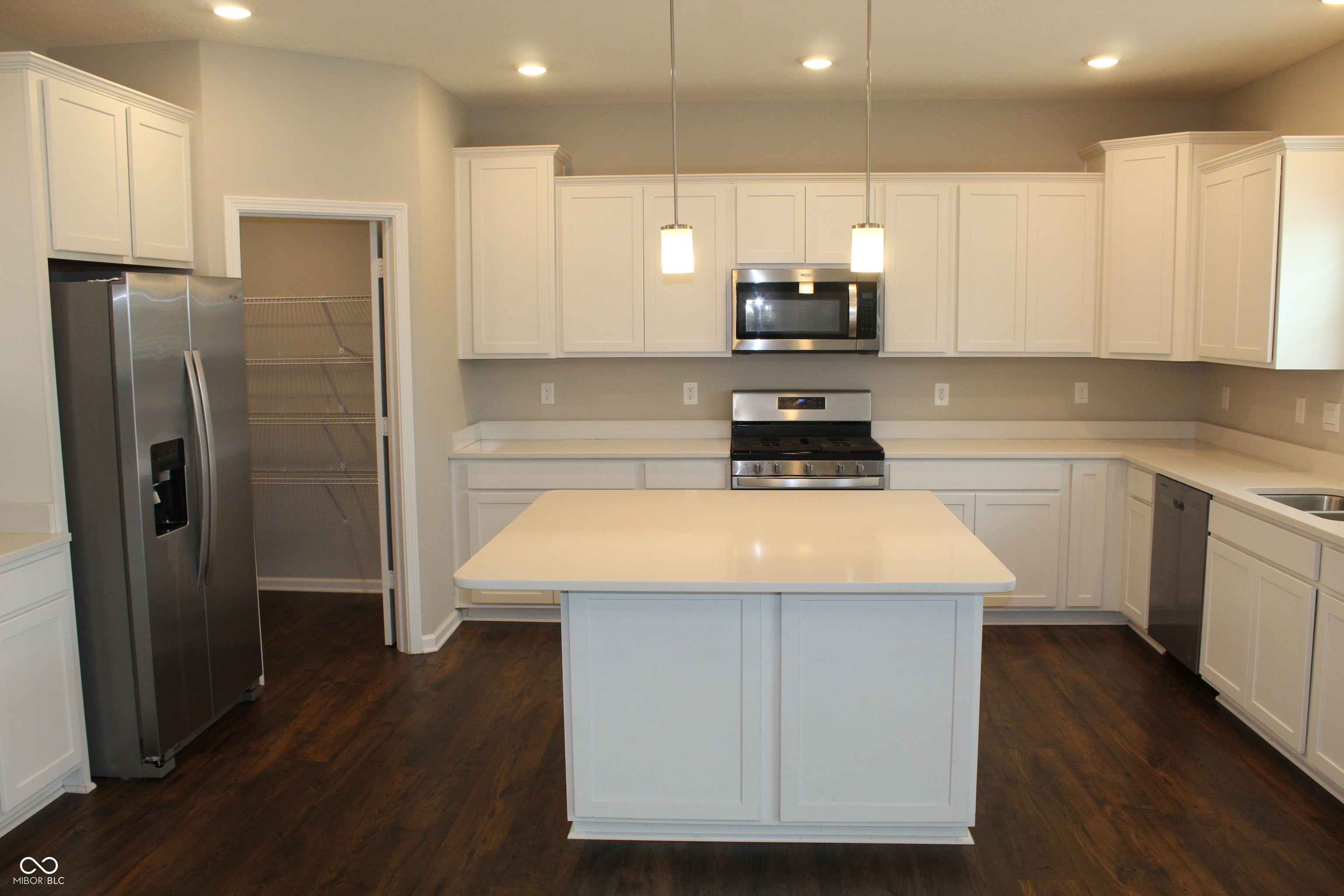 4th image of 2360 Oakmont Dr, Plainfield, IN 46168 | MLS# 22117725