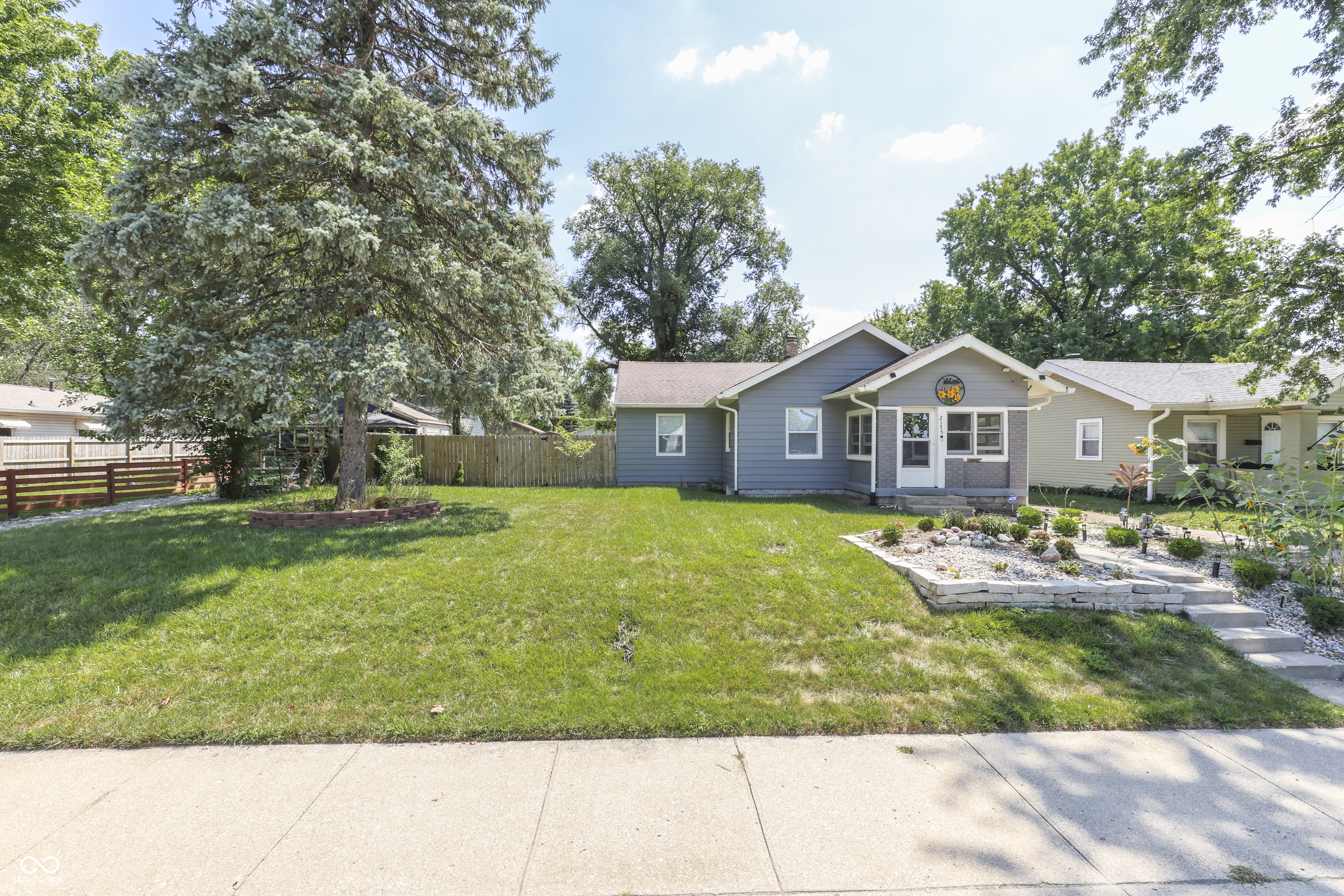 4th image of 2175 Kildare Ave, Indianapolis, IN 46218 | MLS# 22117737