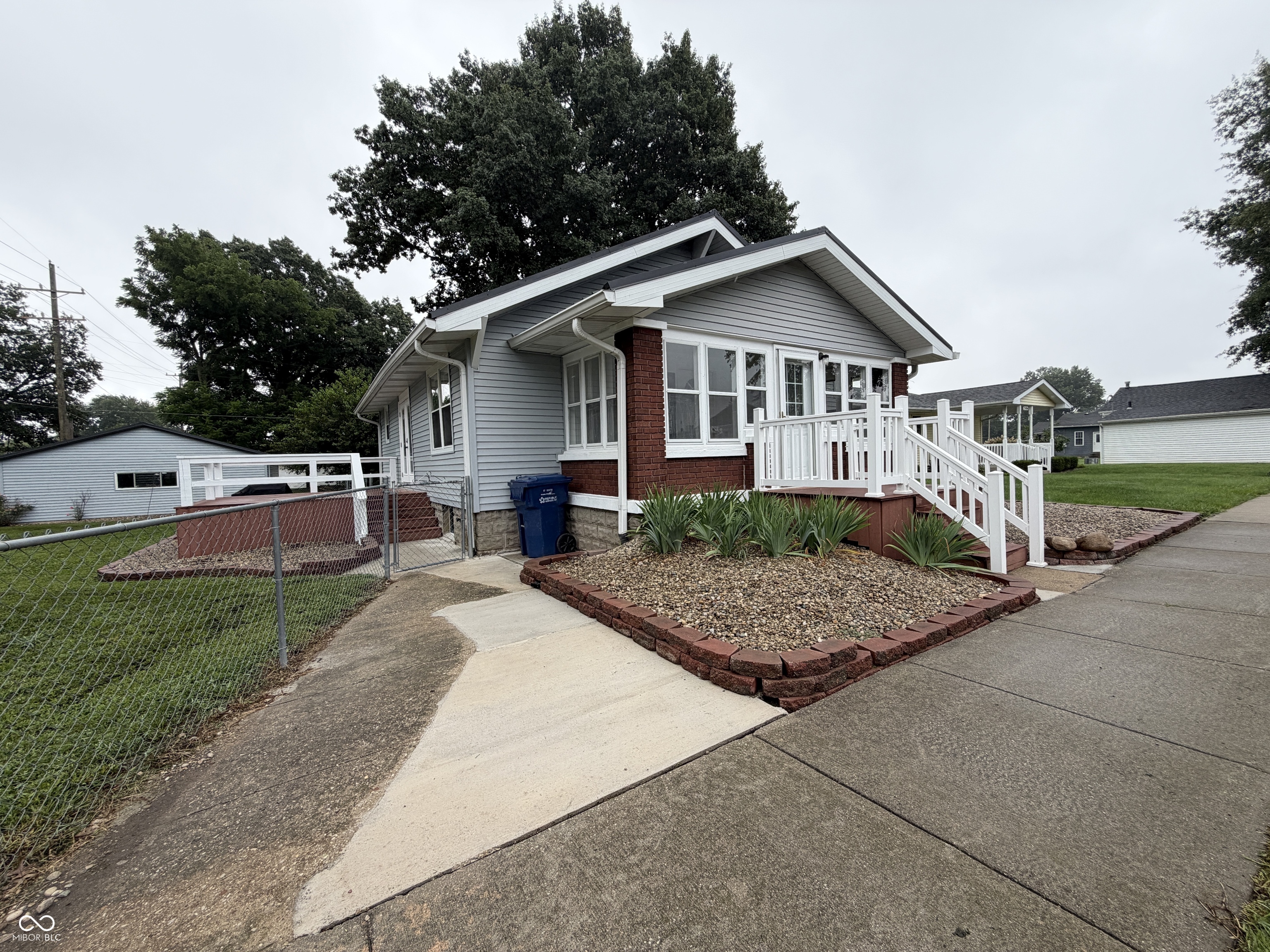 4th image of 2402 Thompson, Terre Haute, IN 47802 | MLS# 22117770