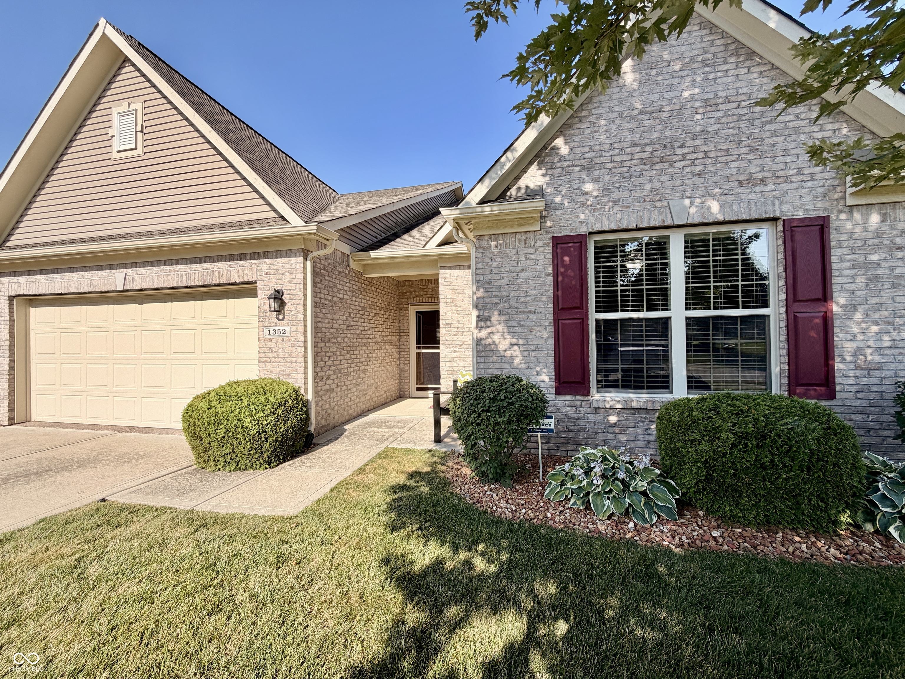 1st image of 1352 Redstone Dr, Avon, IN 46123 | MLS# 22117805