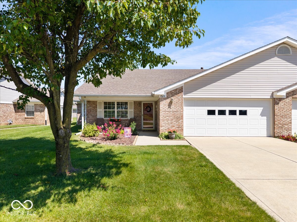 2nd image of 7686 Sea Crest Wy S, Noblesville, IN 46062 | MLS# 22117889